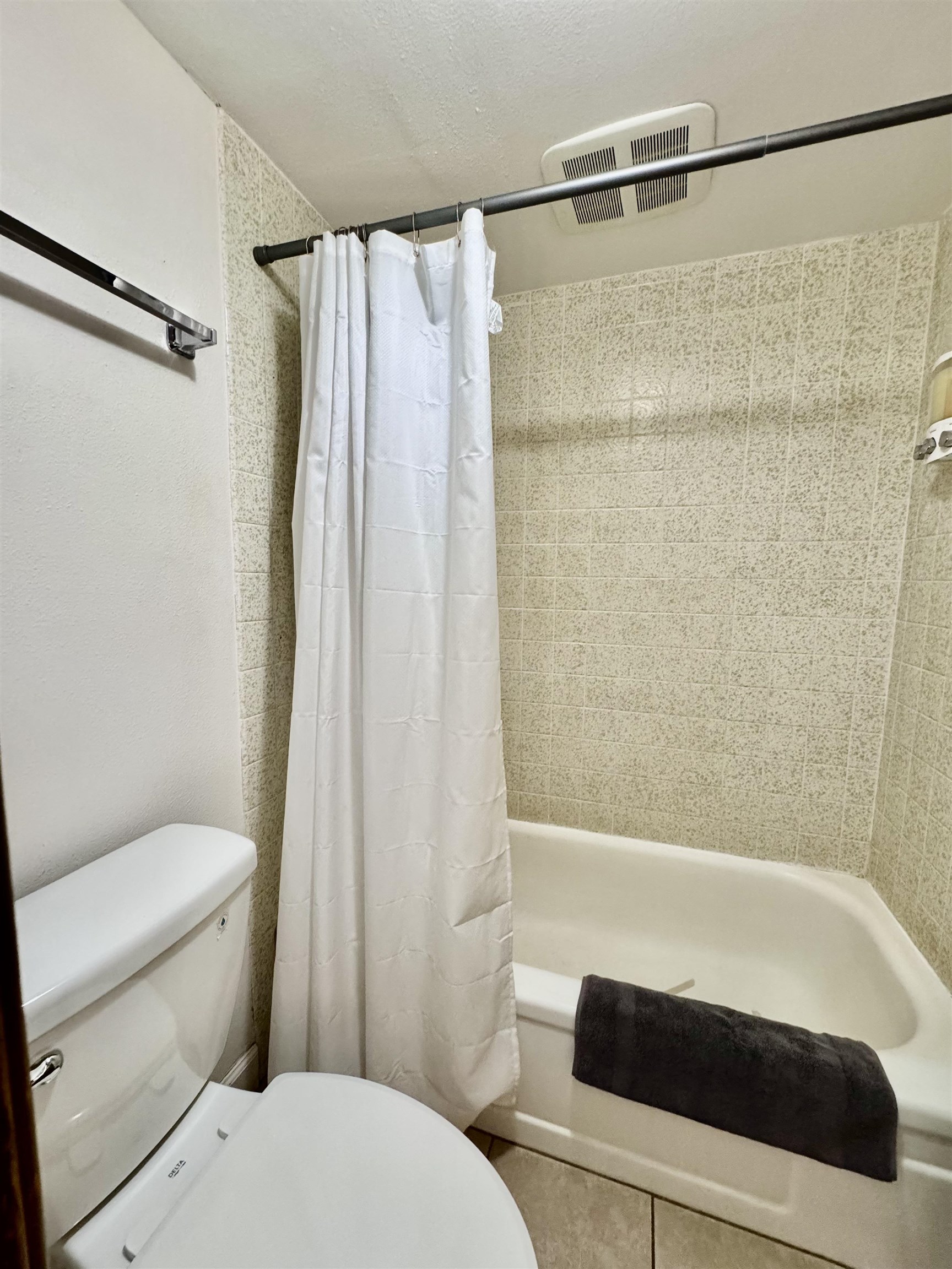 Molokai Shores condo # 227B, Kaunakakai, Hawaii - photo 14 of 18