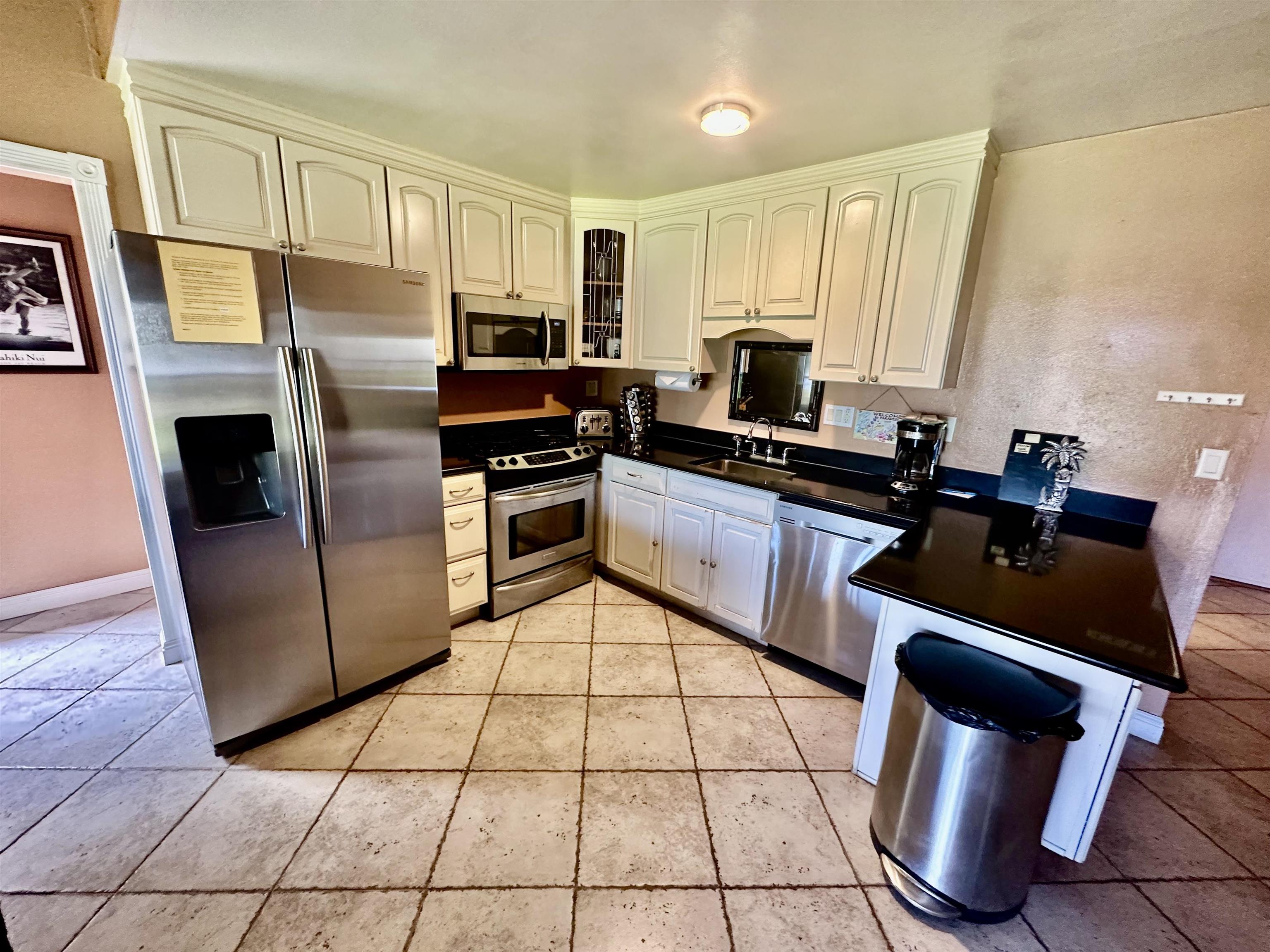 Molokai Shores condo # 317B, Kaunakakai, Hawaii - photo 8 of 29