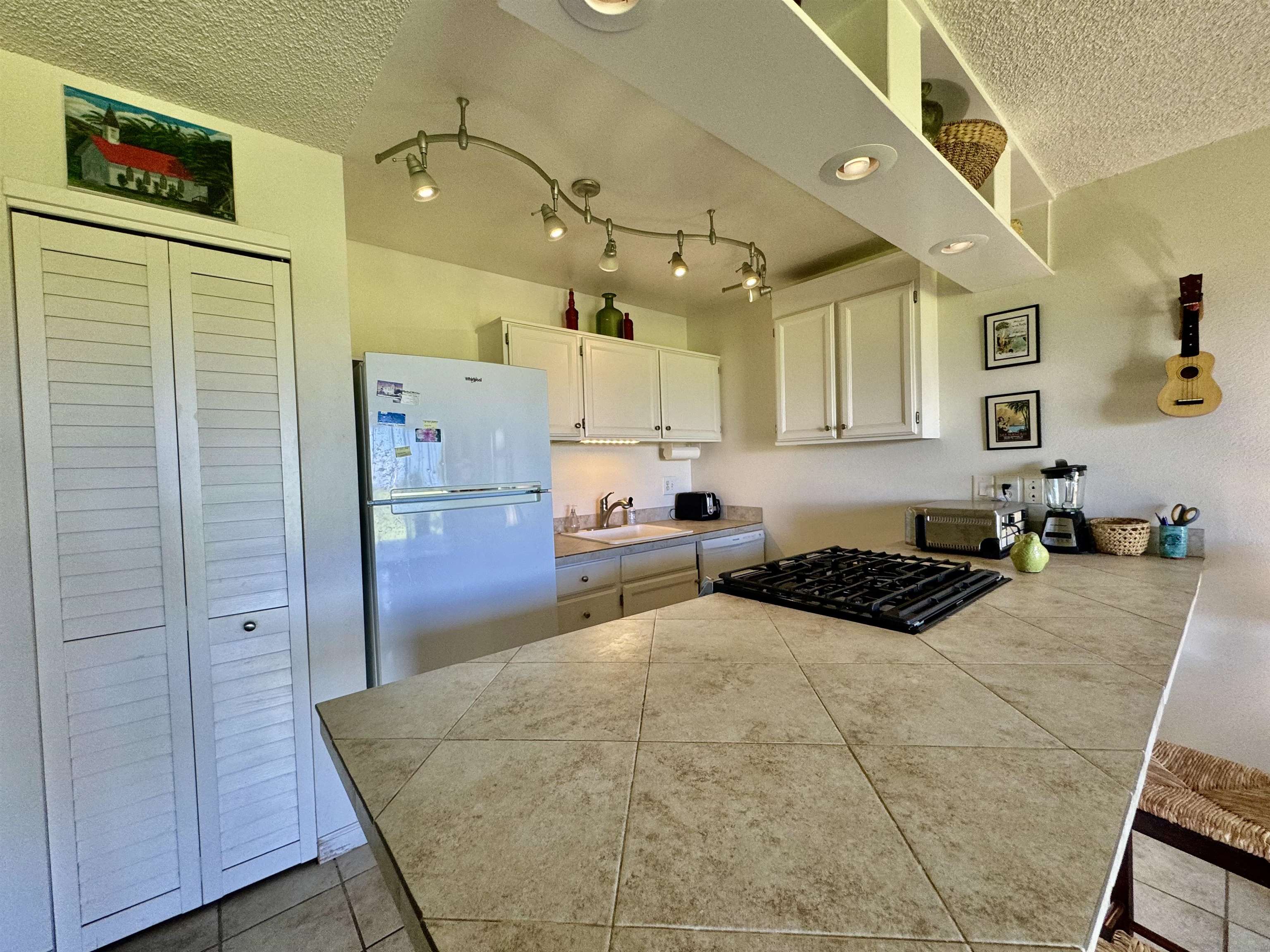 Molokai Shores condo # A106, Kaunakakai, Hawaii - photo 7 of 33