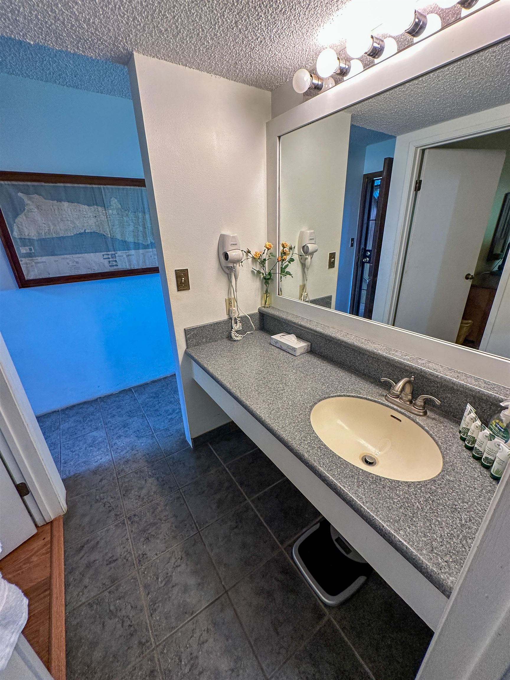 Molokai Shores condo # A203, Kaunakakai, Hawaii - photo 8 of 16