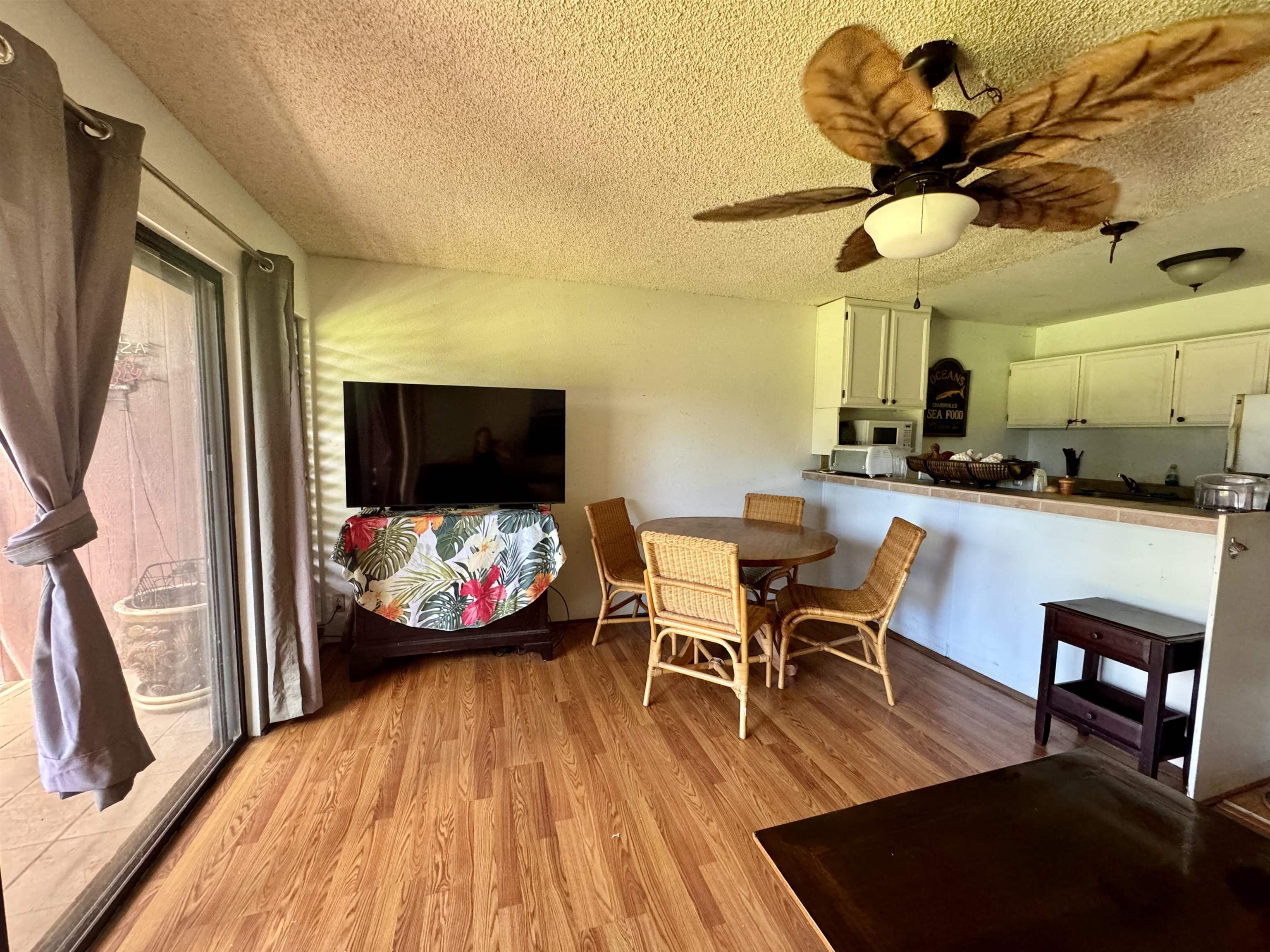 Molokai Shores condo # A211, Kaunakakai, Hawaii - photo 5 of 24