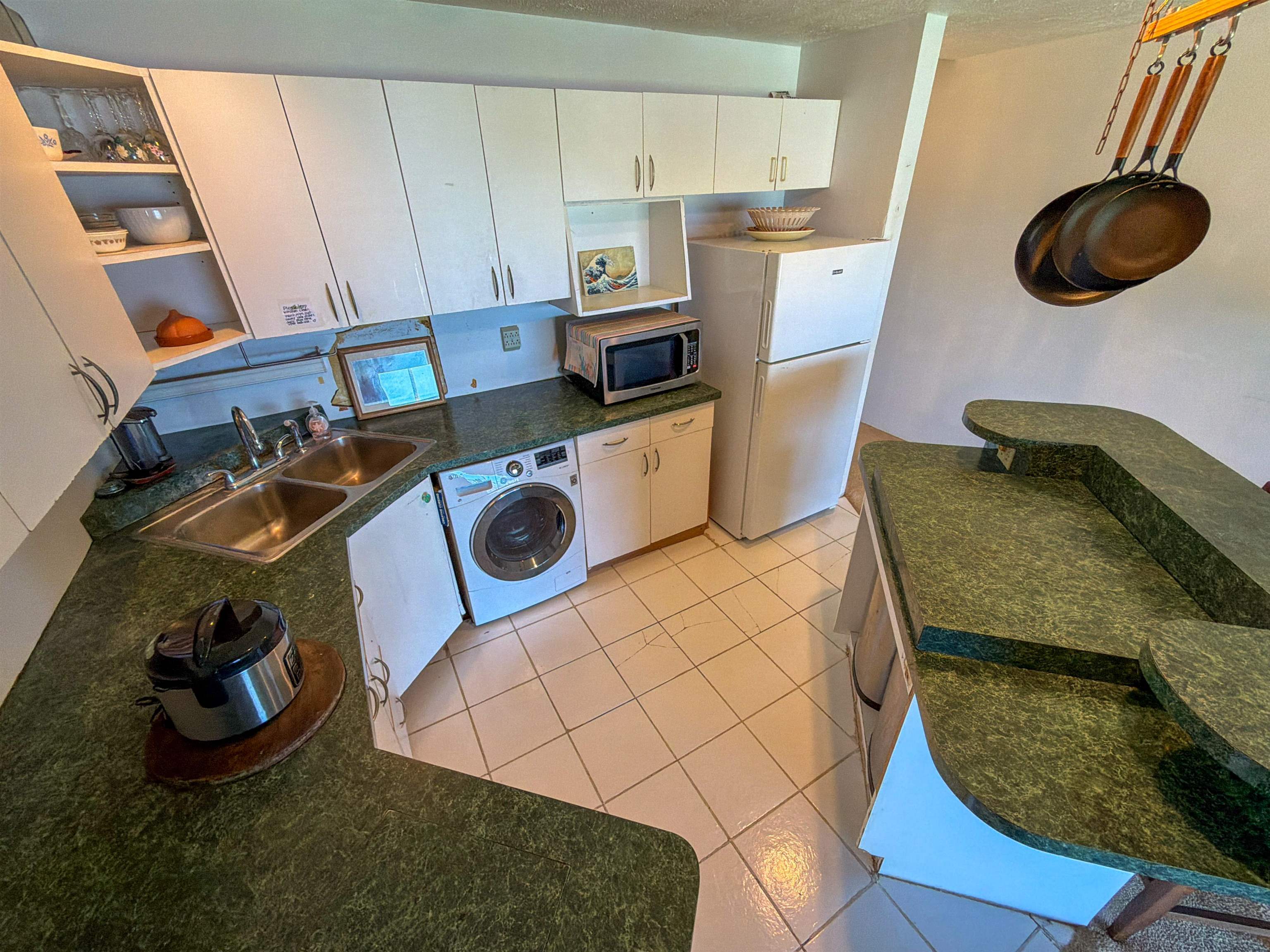 Molokai Shores condo # C329, Kaunakakai, Hawaii - photo 3 of 26