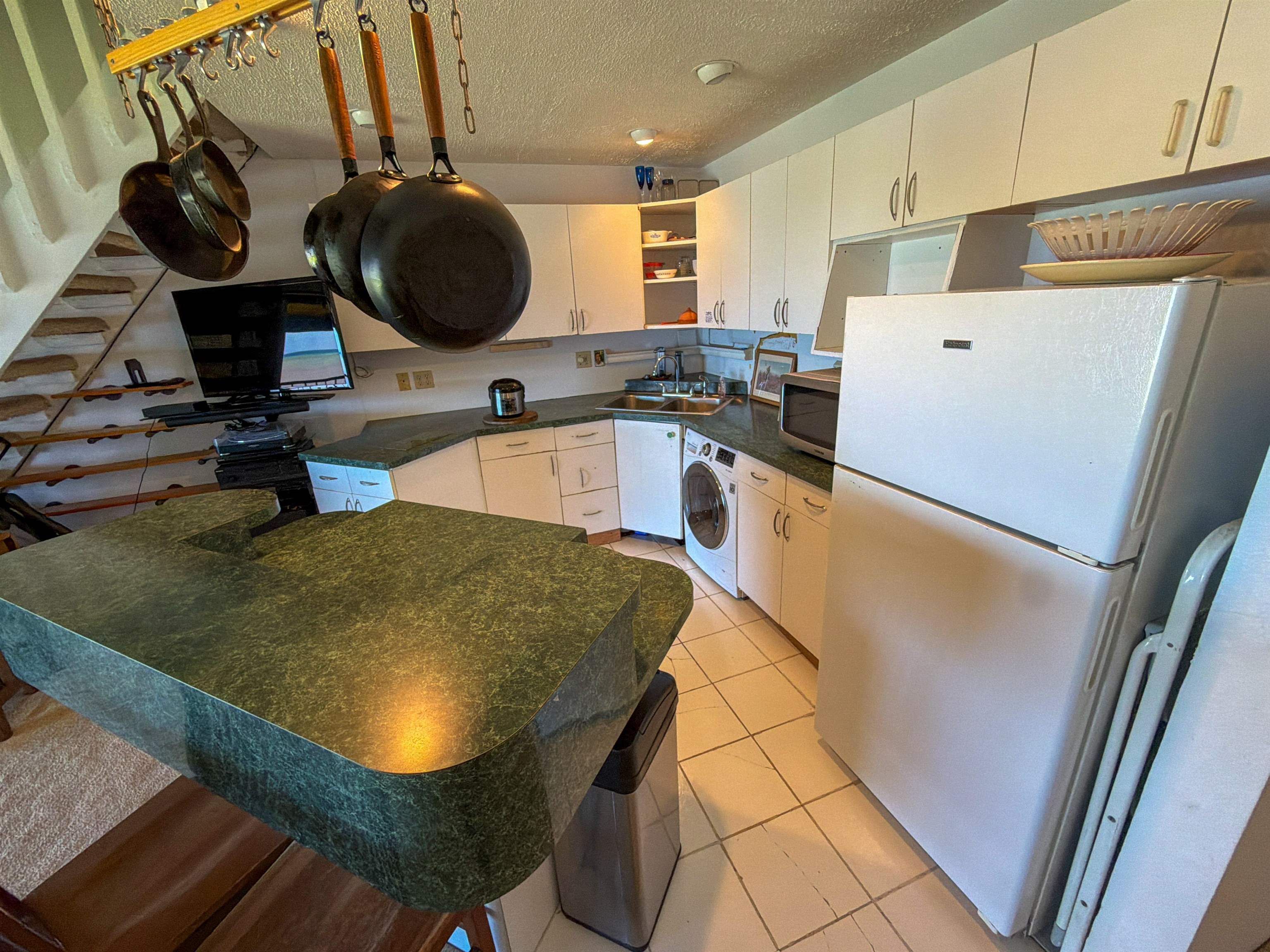 Molokai Shores condo # C329, Kaunakakai, Hawaii - photo 4 of 26