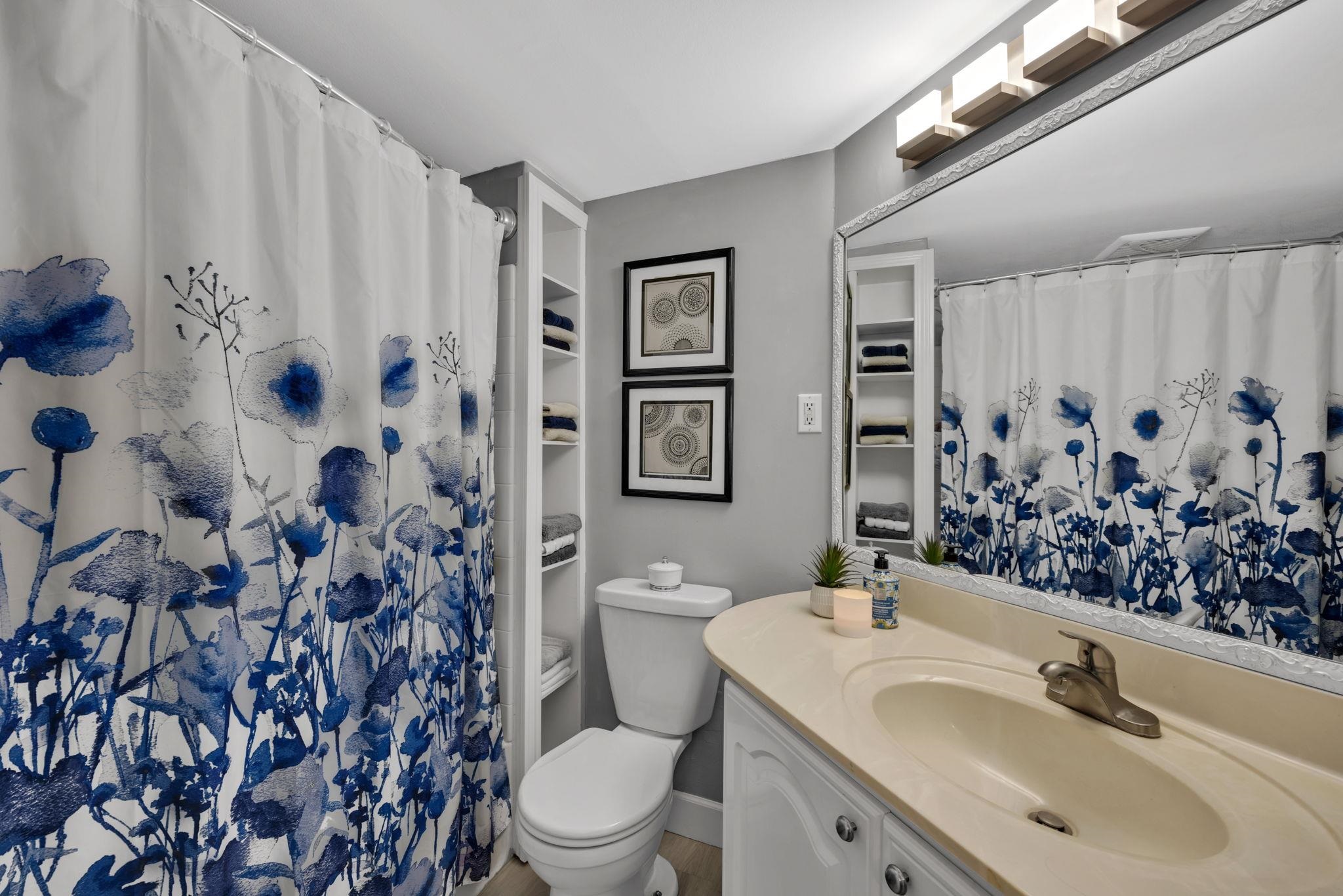 Waipuilani condo # 113, Kihei, Hawaii - photo 16 of 36