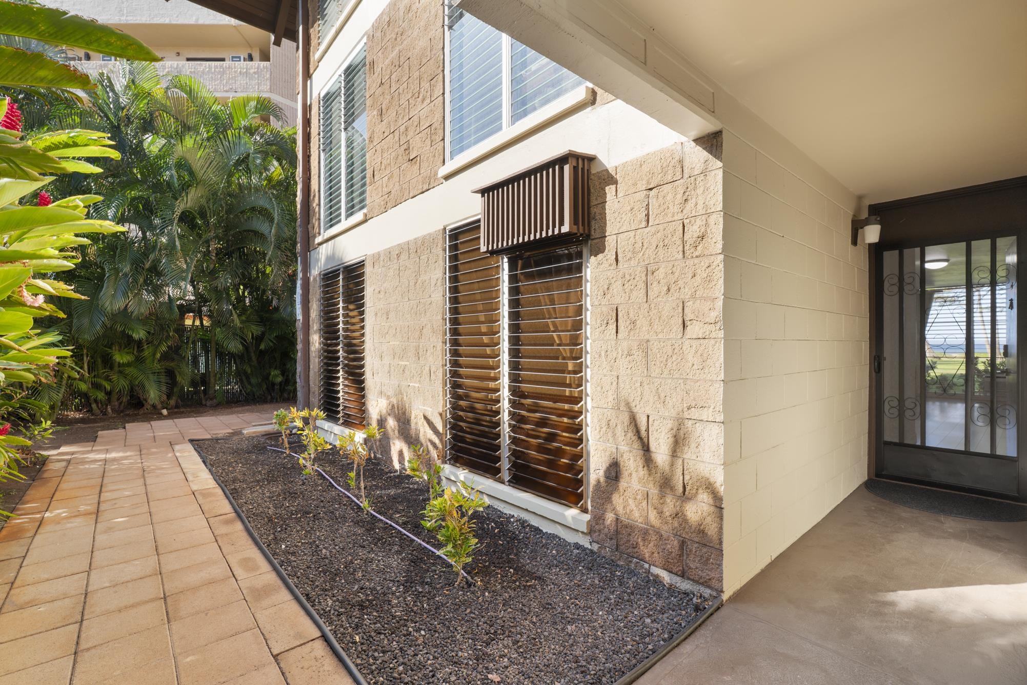 Waipuilani condo # 114, Kihei, Hawaii - photo 34 of 50