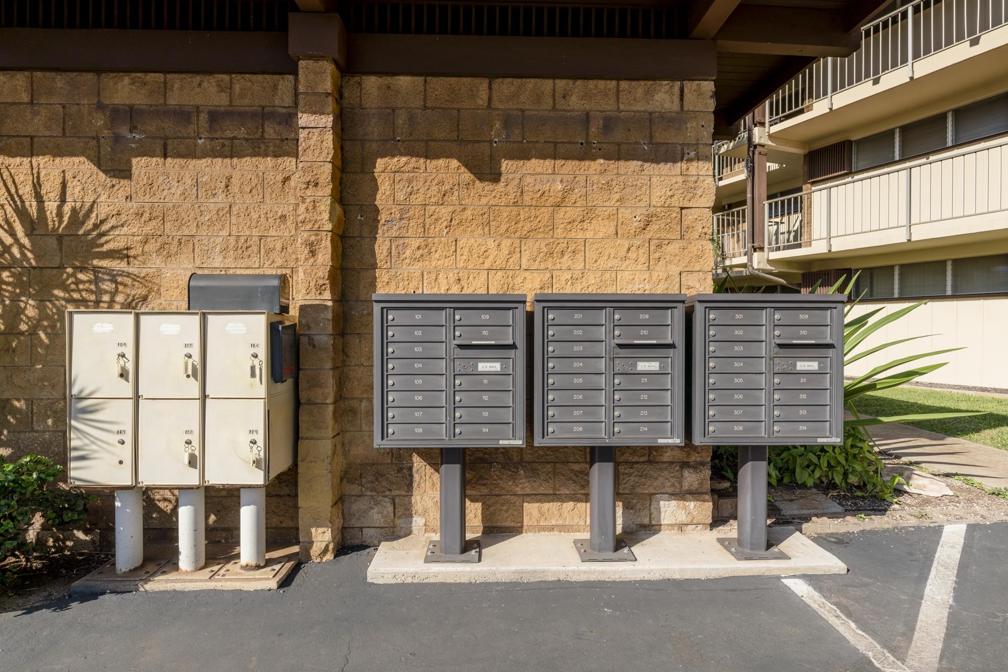 Waipuilani condo # 114, Kihei, Hawaii - photo 48 of 50