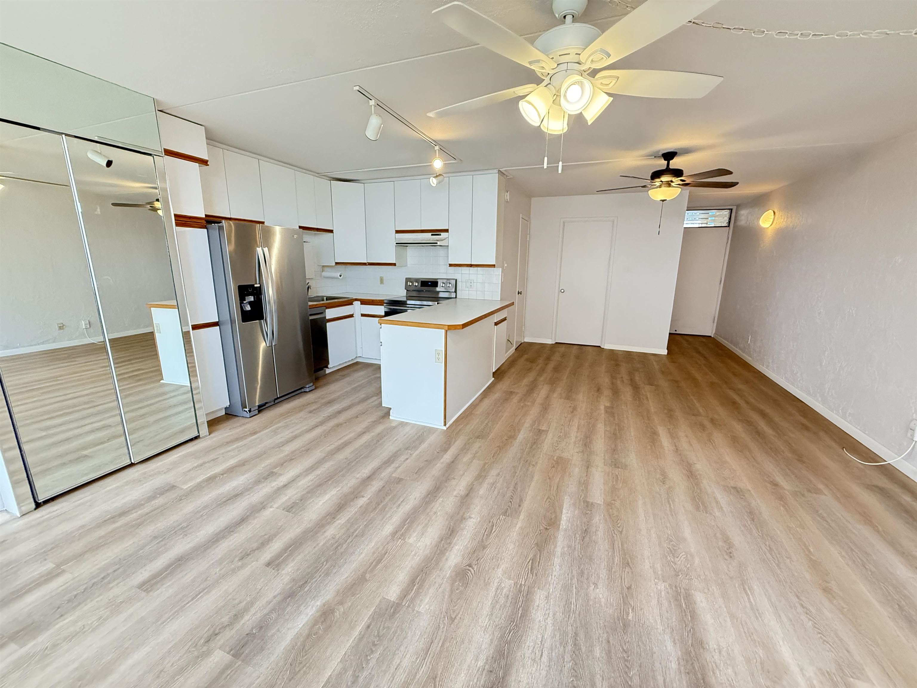 Waipuilani condo # 210, Kihei, Hawaii - photo 2 of 18