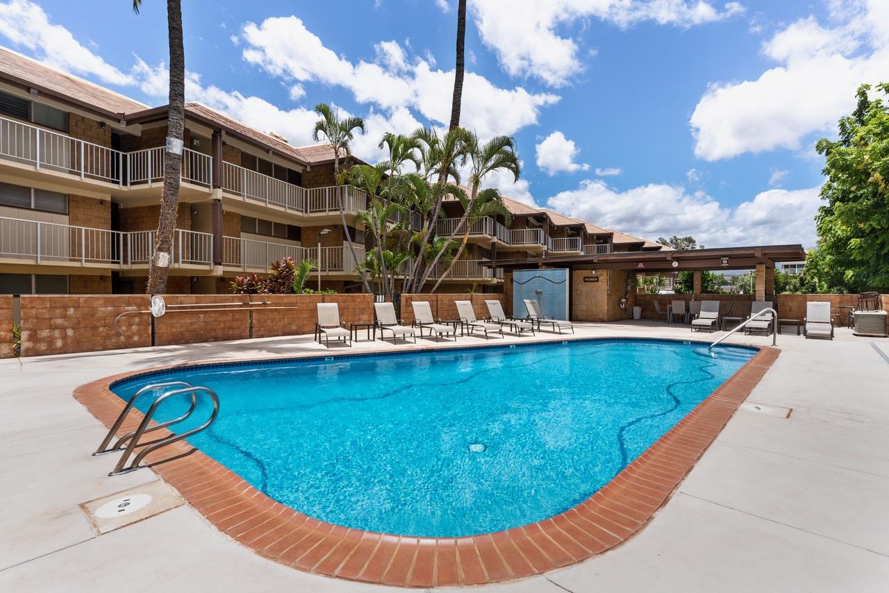 Waipuilani condo # 210, Kihei, Hawaii - photo 11 of 18