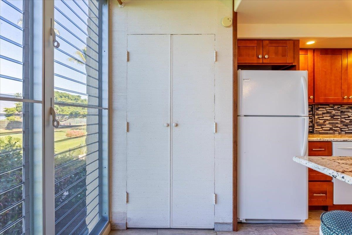 Waipuilani condo # 212, Kihei, Hawaii - photo 43 of 50