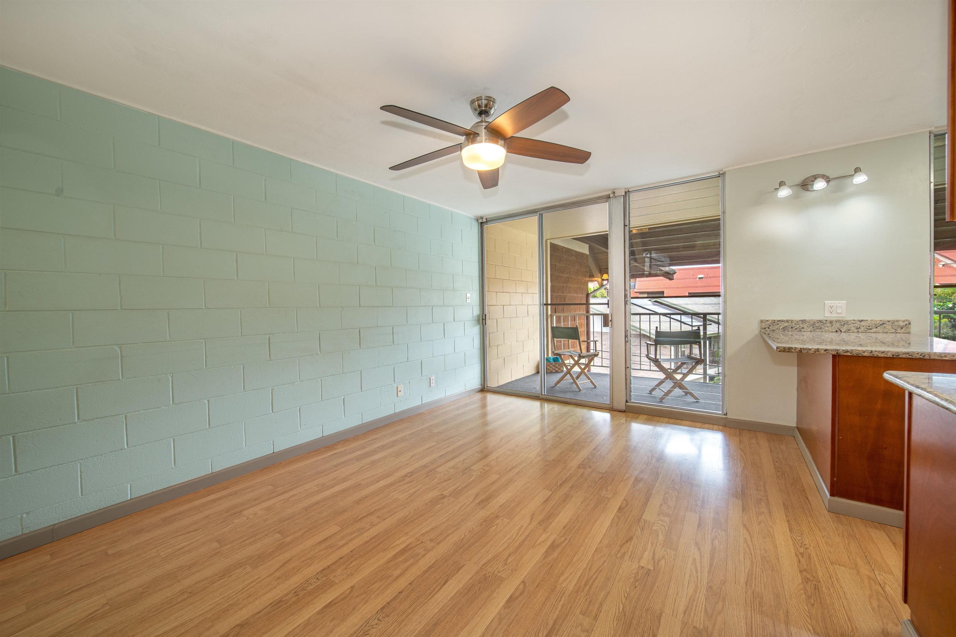 Waipuilani condo # 302, Kihei, Hawaii - photo 11 of 21