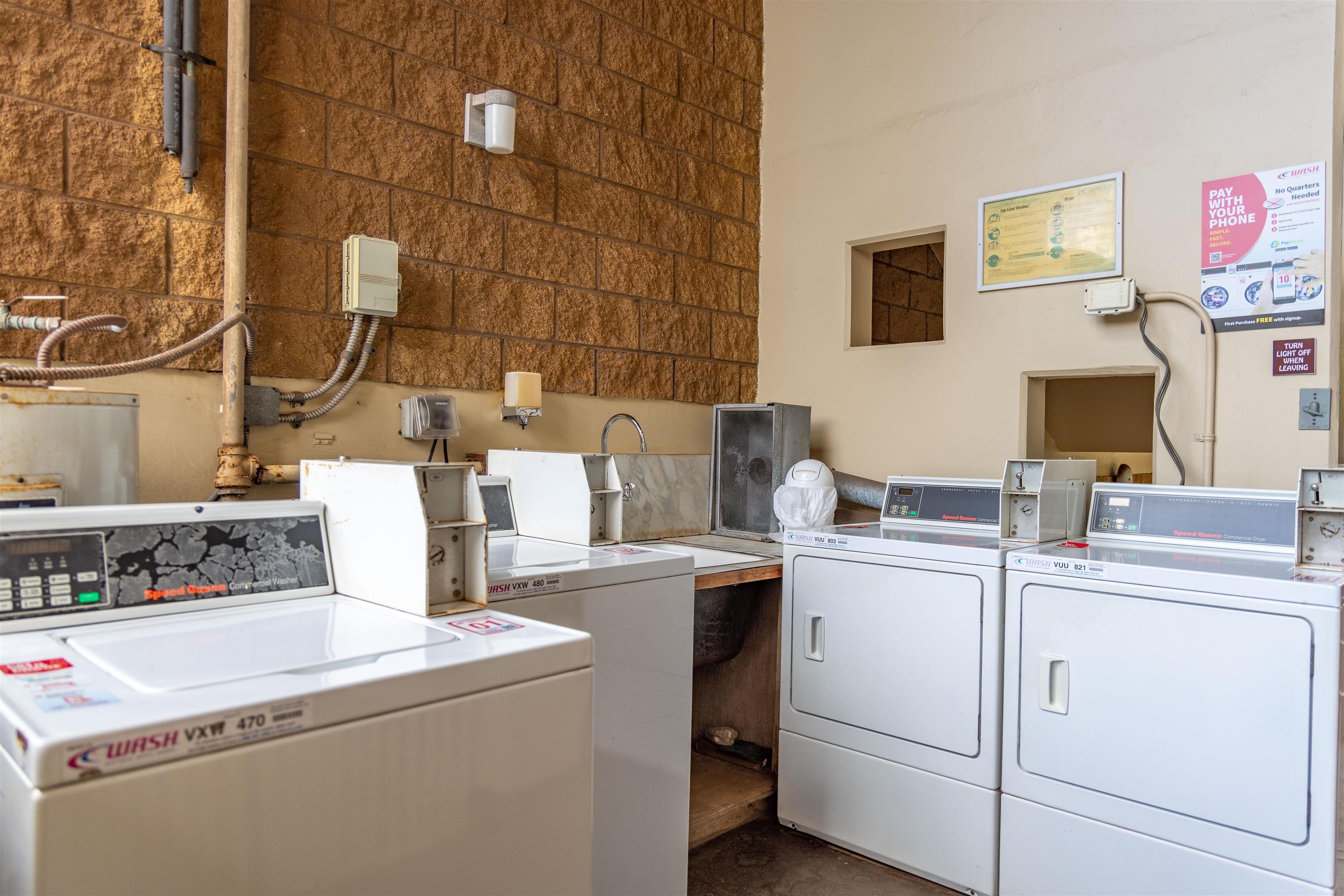 Waipuilani condo # 304, Kihei, Hawaii - photo 27 of 36