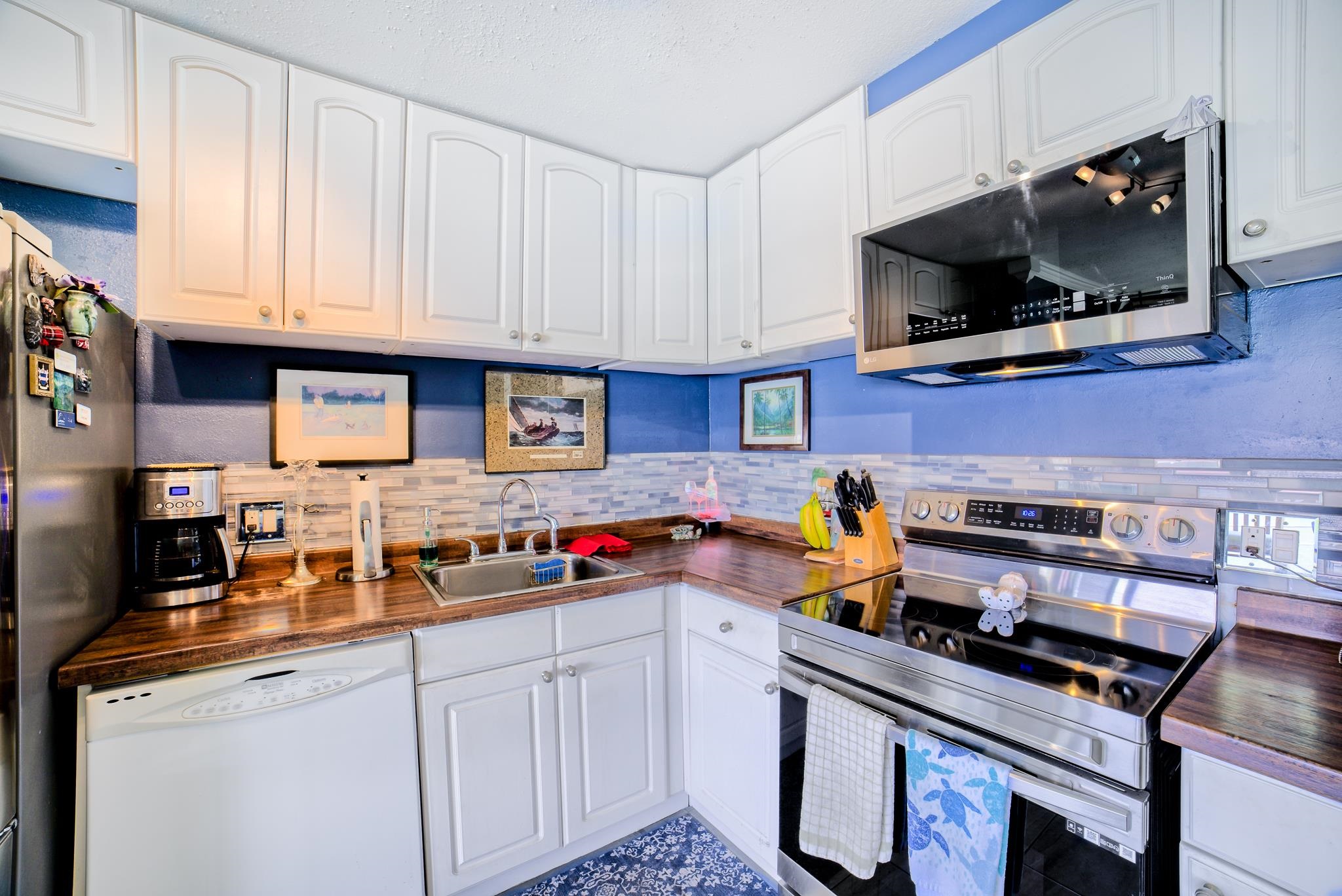 Waipuilani condo # 304, Kihei, Hawaii - photo 4 of 22