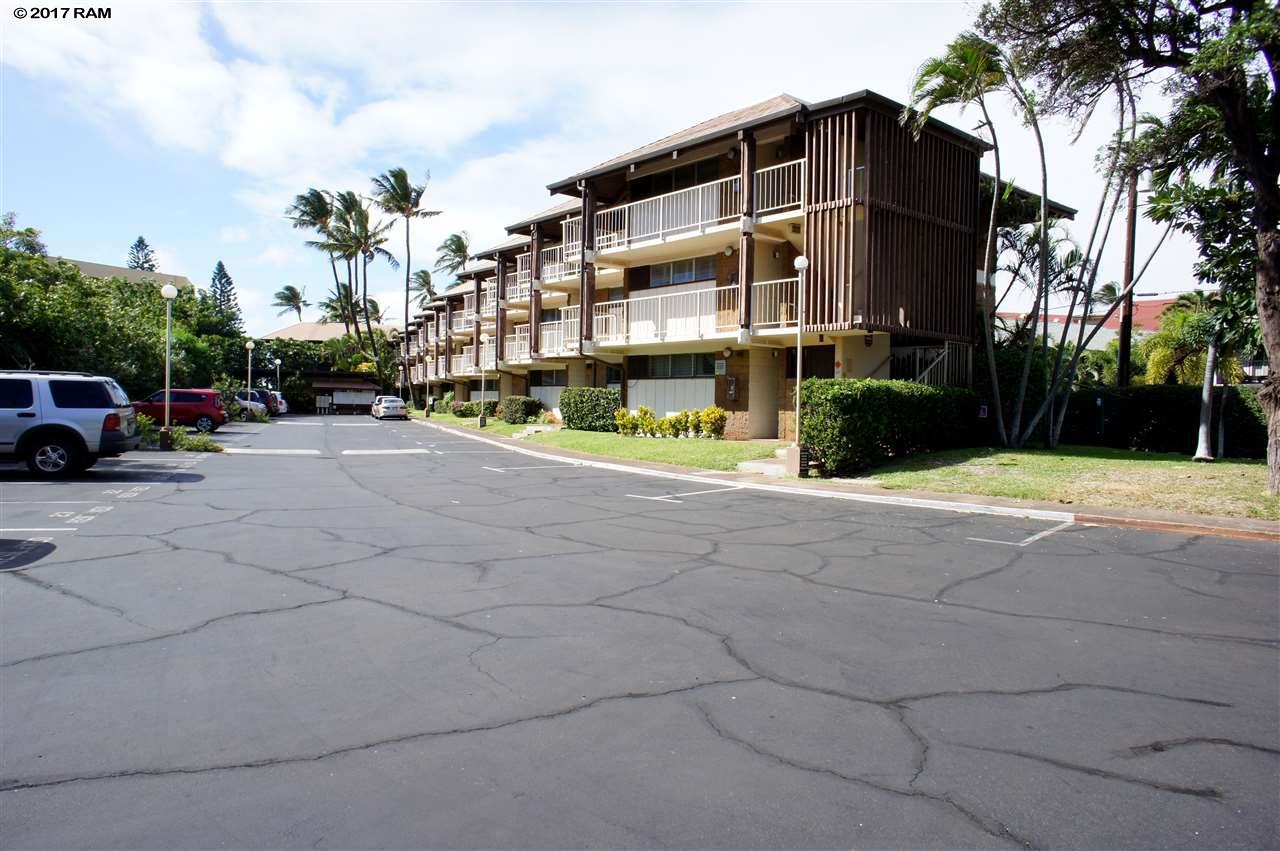 Waipuilani condo # 309, Kihei, Hawaii - photo 18 of 29