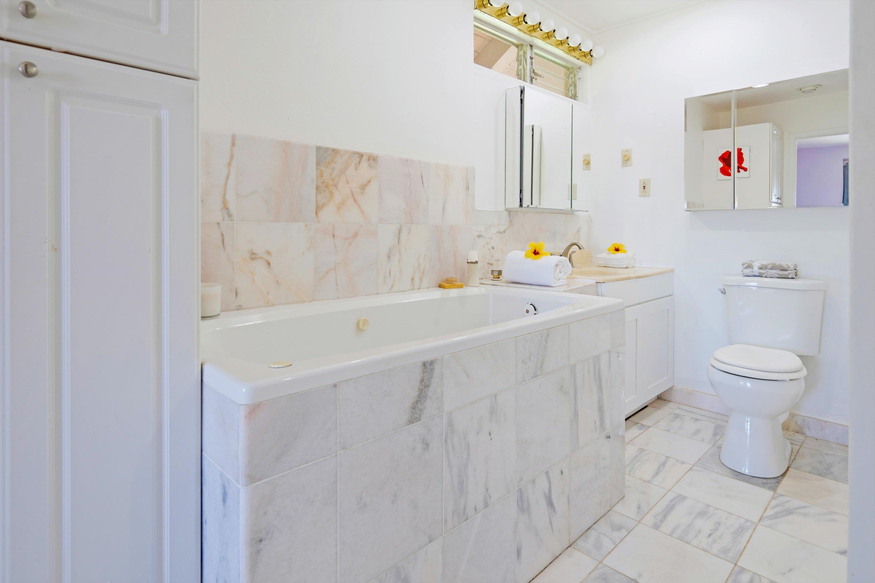 Waipuilani condo # 314, Kihei, Hawaii - photo 7 of 31