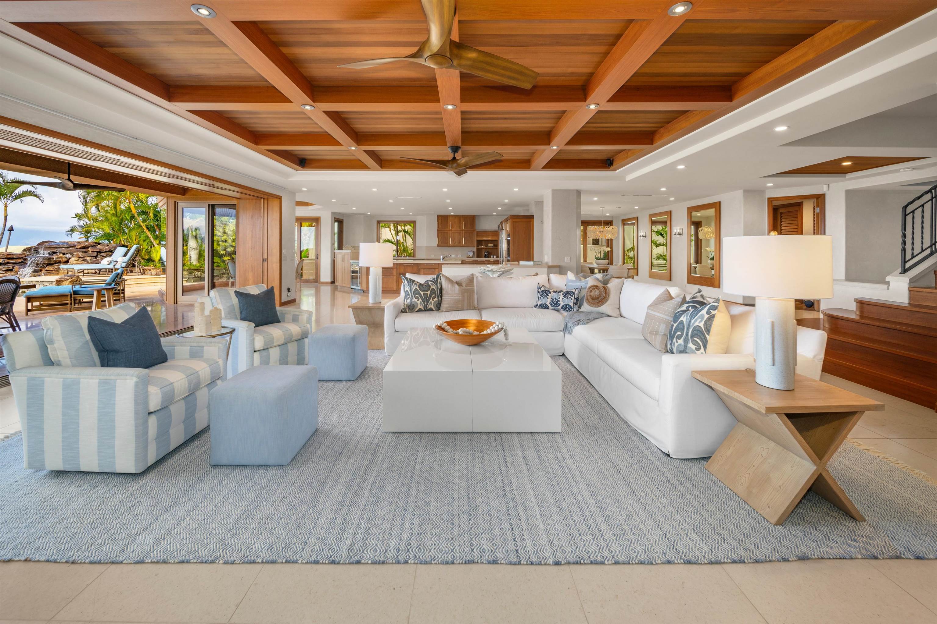 1008  Sunset Pl Pineapple Hill, Kapalua home - photo 13 of 50