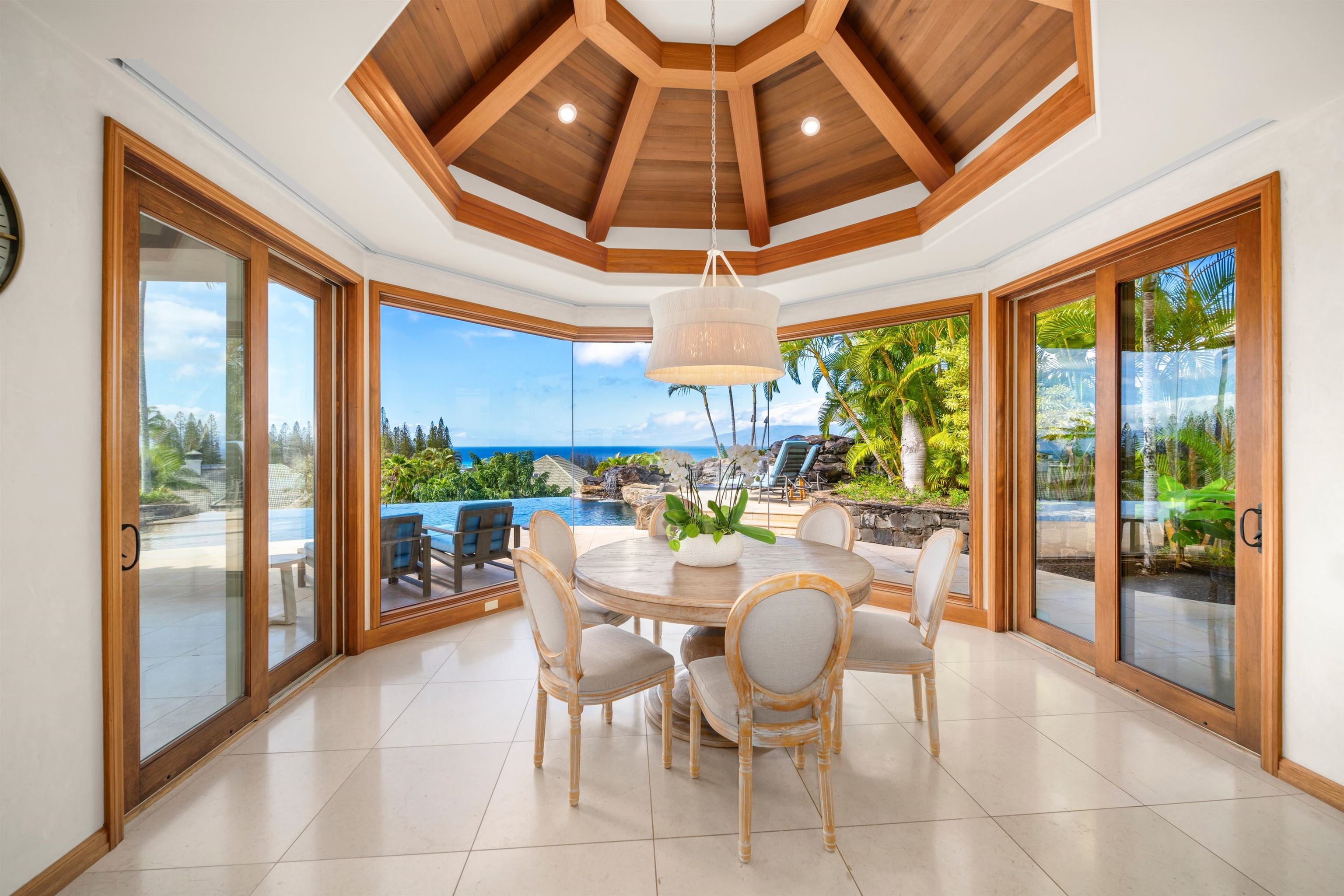 1008  Sunset Pl Pineapple Hill, Kapalua home - photo 15 of 50