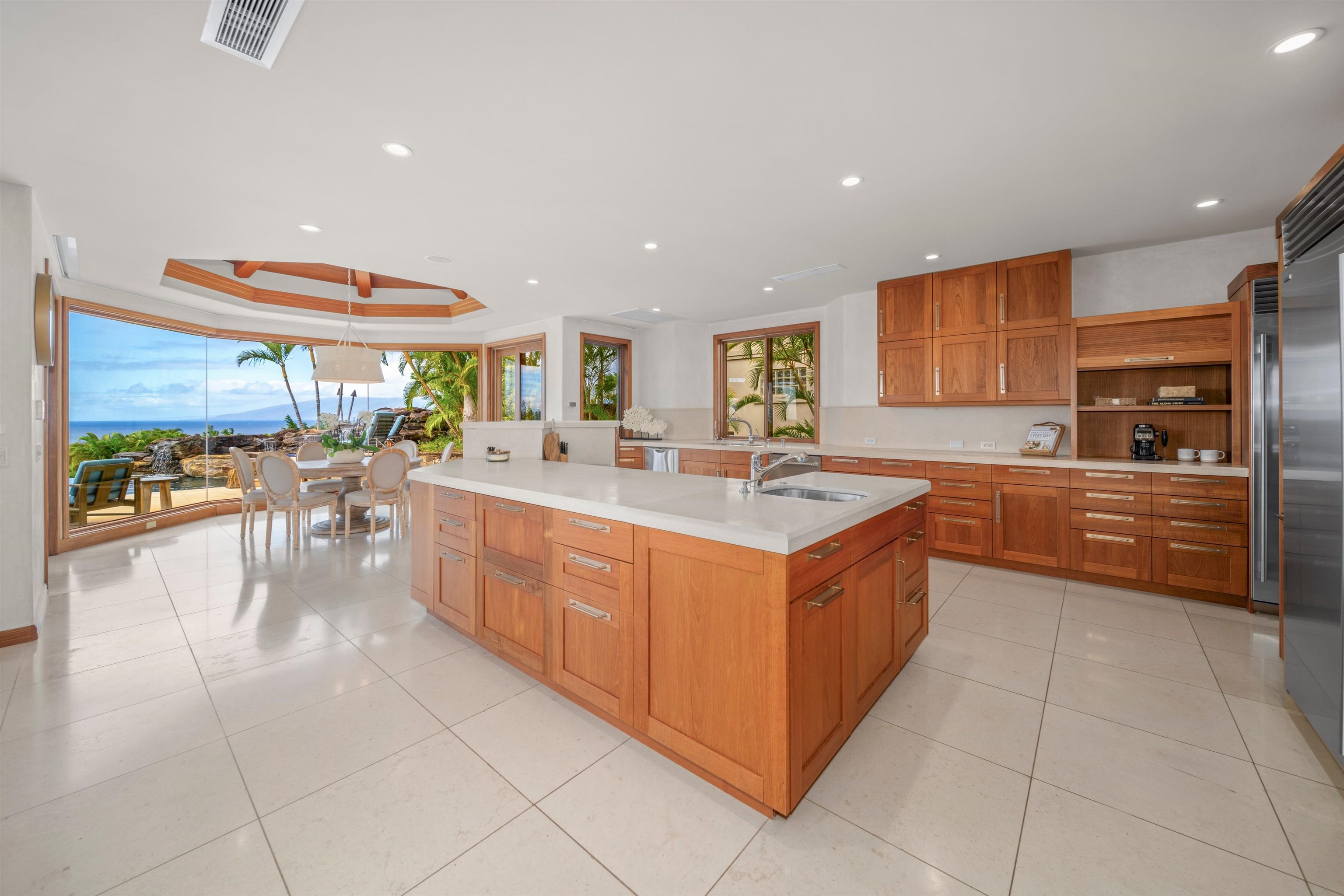 1008  Sunset Pl Pineapple Hill, Kapalua home - photo 3 of 50