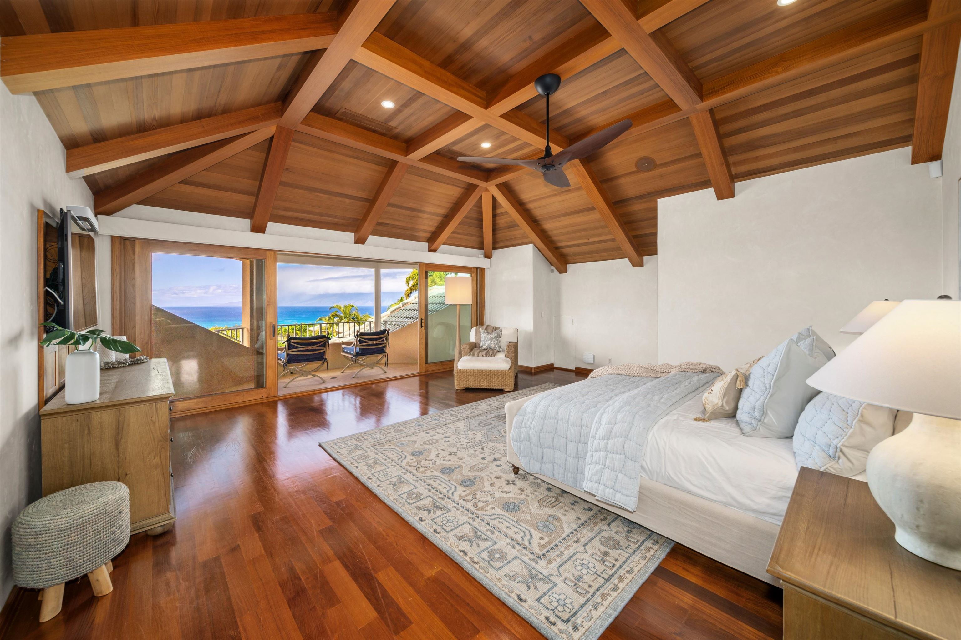 1008  Sunset Pl Pineapple Hill, Kapalua home - photo 4 of 50