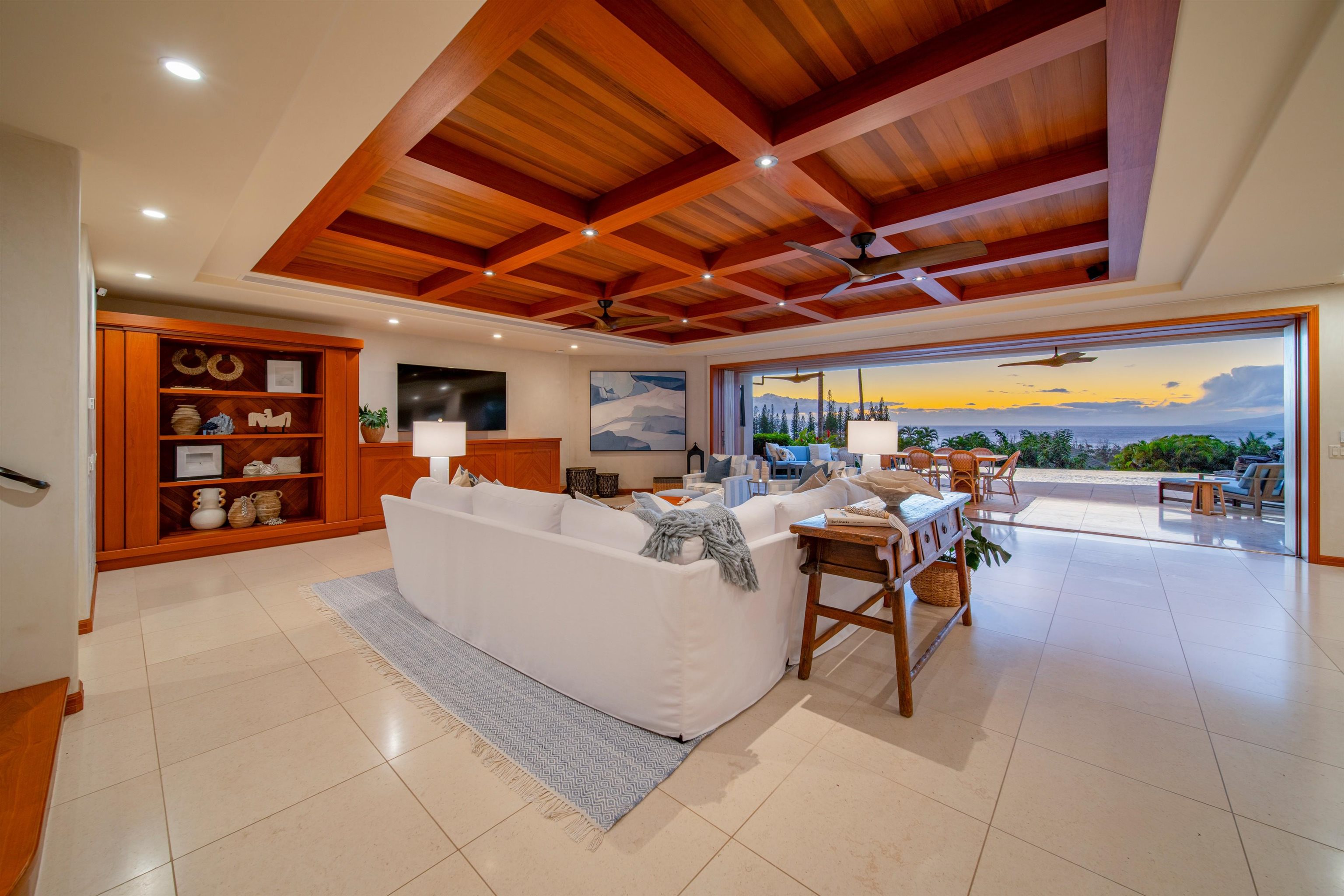 1008  Sunset Pl Pineapple Hill, Kapalua home - photo 44 of 50