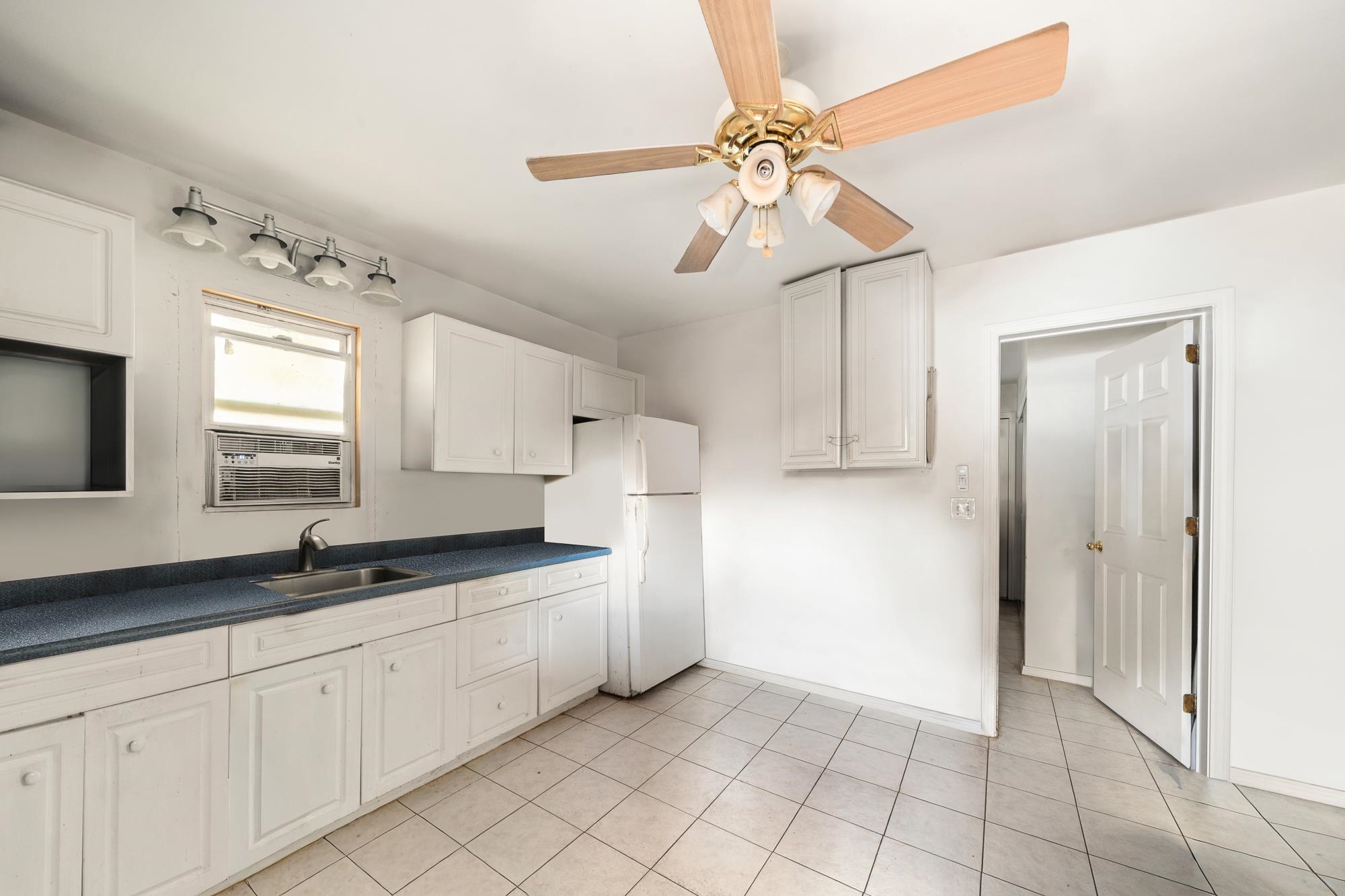 1011  Kihei Rd , Kihei home - photo 19 of 32