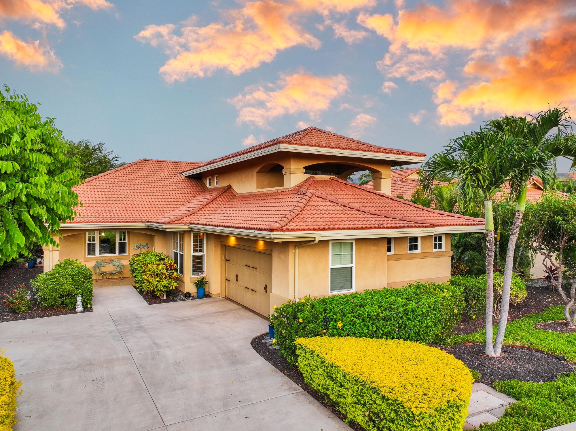 Hokulani Golf Villas condo # 38, Kihei, Hawaii - photo 2 of 50