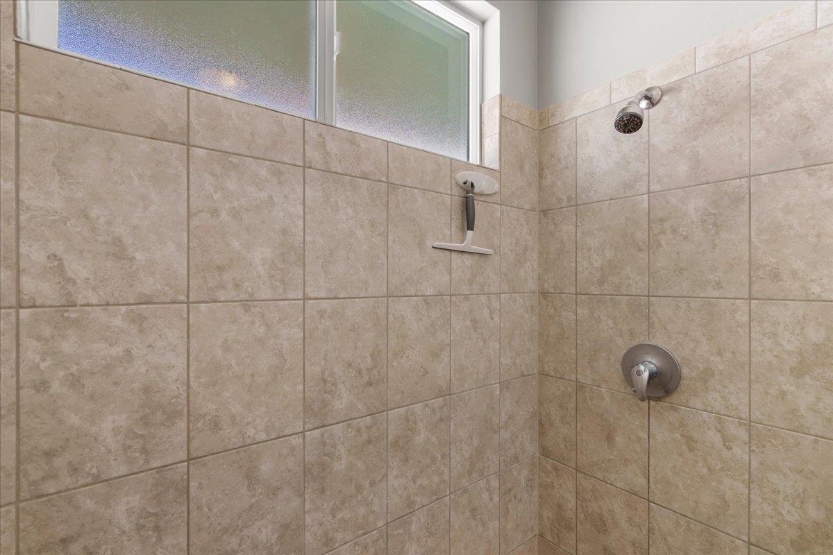 103  Olina St , Kahului home - photo 29 of 42