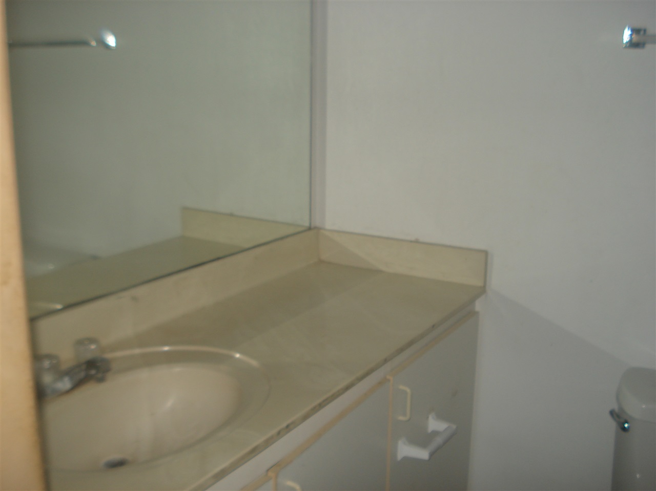 Iao Parkside II condo # 202, Wailuku, Hawaii - photo 6 of 8