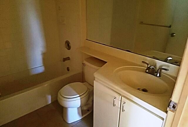 Iao Parkside II condo # 23-203, Wailuku, Hawaii - photo 7 of 8