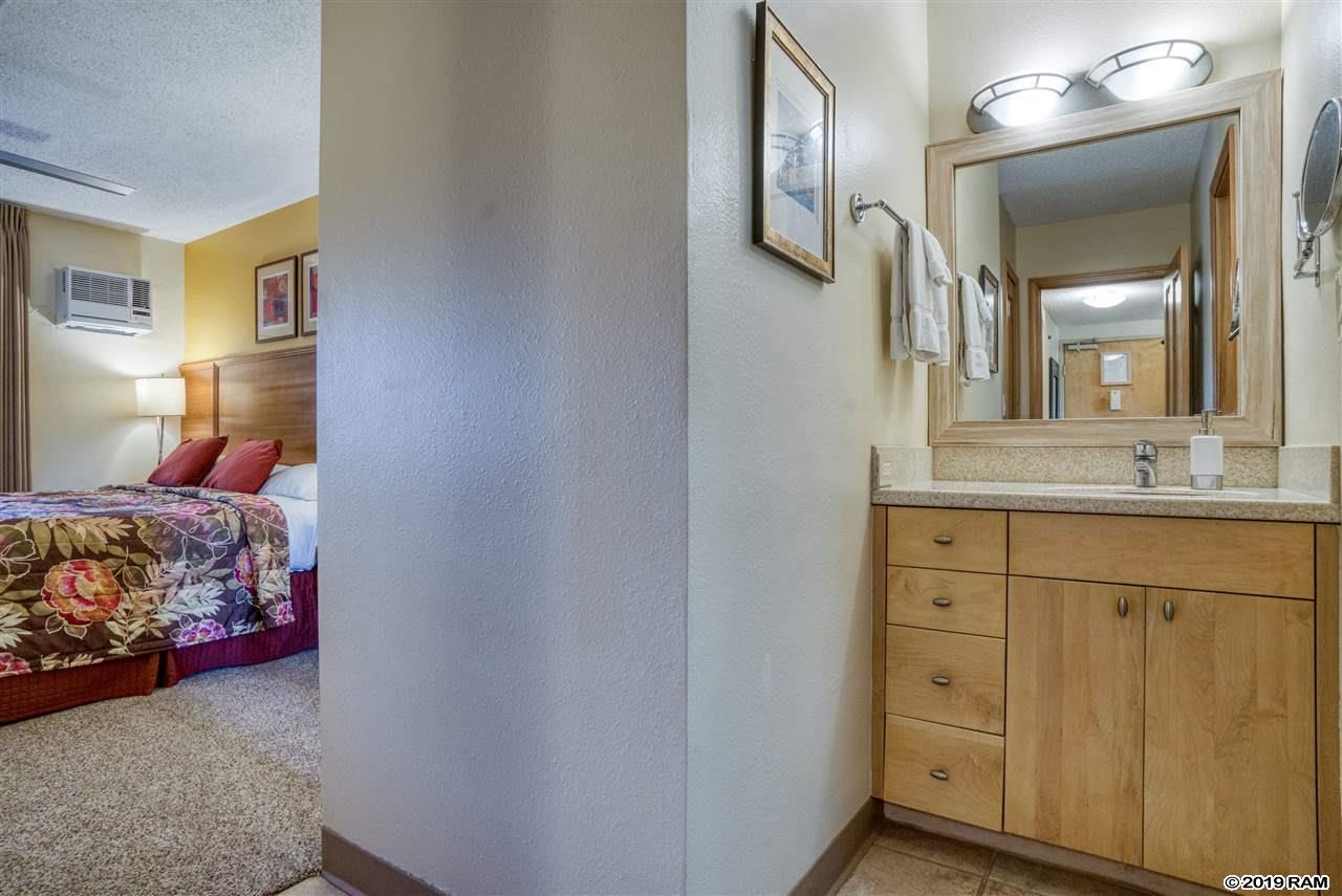 Maui Sunset condo # A220, Kihei, Hawaii - photo 17 of 30