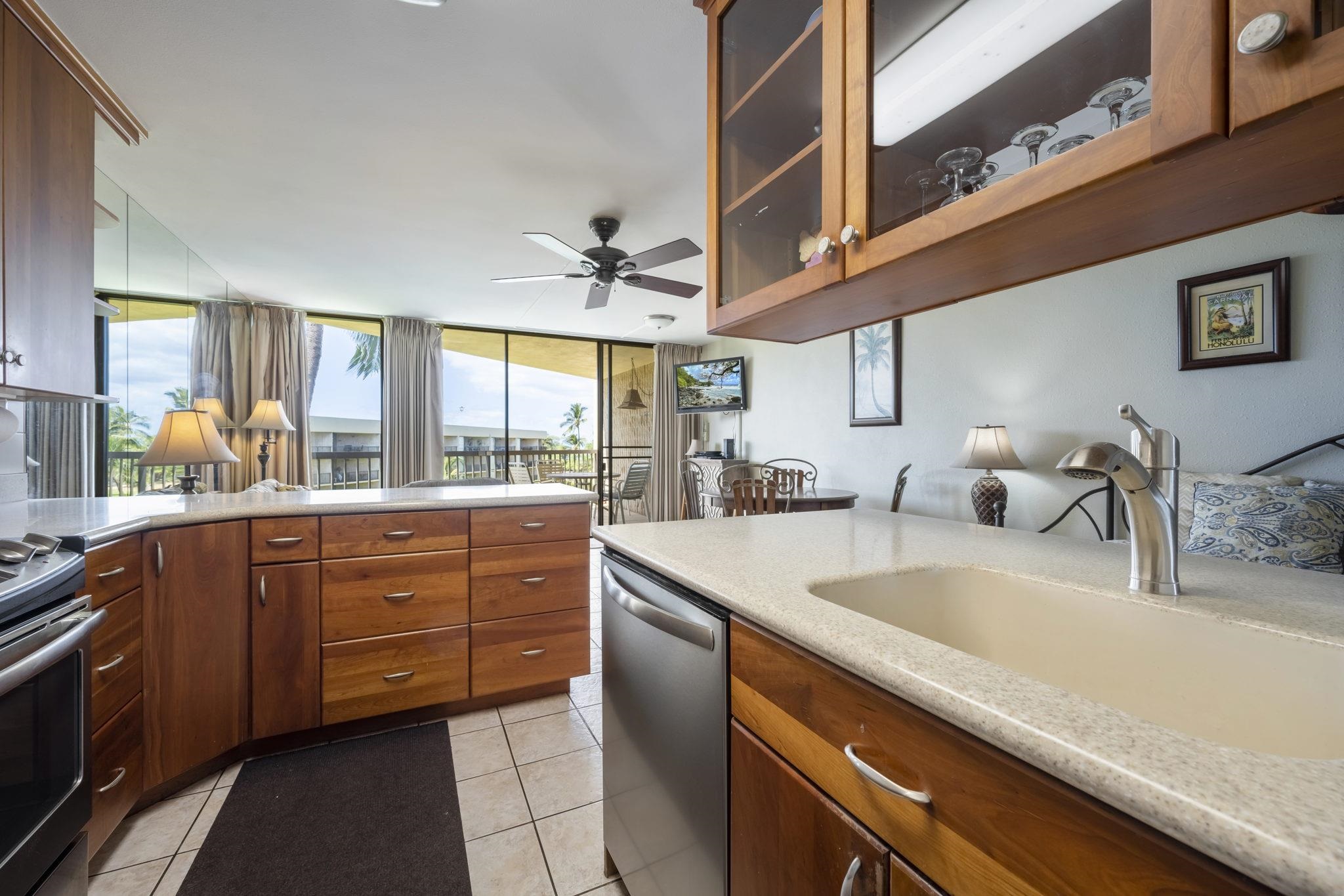 Maui Sunset condo # A507, Kihei, Hawaii - photo 6 of 18