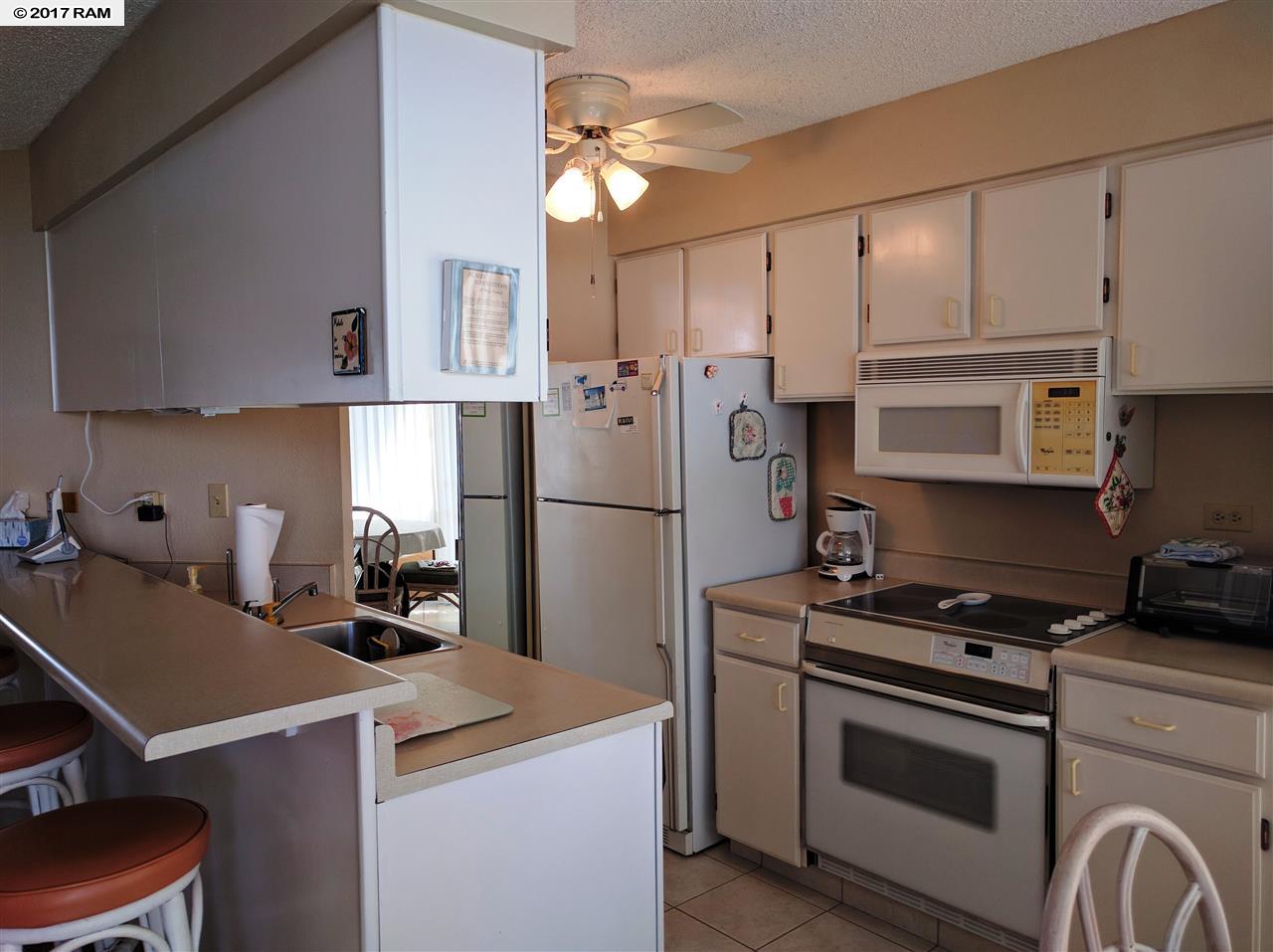 Maui Sunset condo # A517, Kihei, Hawaii - photo 4 of 15