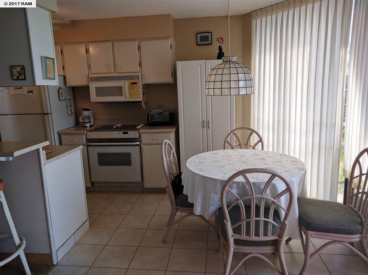 Maui Sunset condo # A517, Kihei, Hawaii - photo 6 of 15