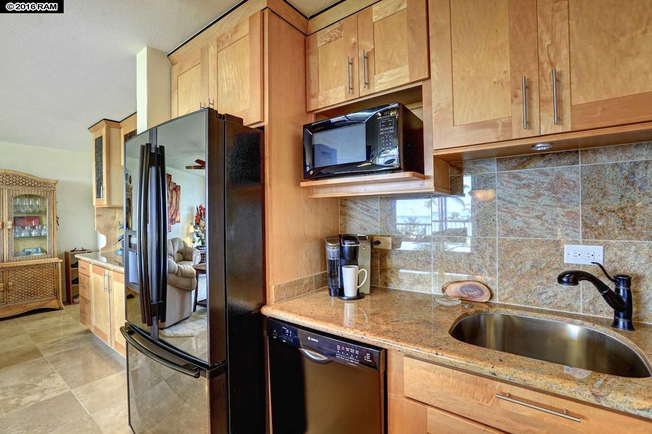 Maui Sunset condo # A-520, Kihei, Hawaii - photo 7 of 26