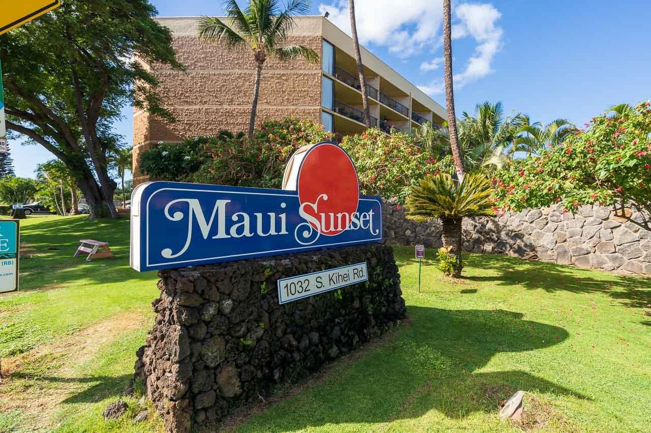 Maui Sunset condo # B303, Kihei, Hawaii - photo 19 of 25