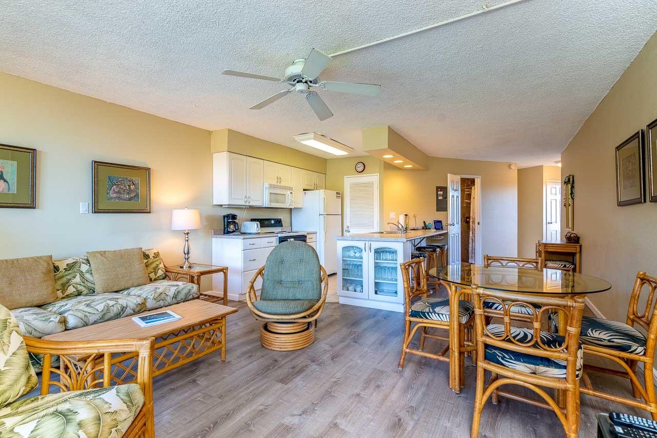 Maui Sunset condo # B303, Kihei, Hawaii - photo 6 of 25