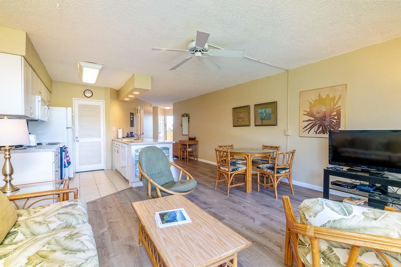 Maui Sunset condo # B303, Kihei, Hawaii - photo 7 of 25