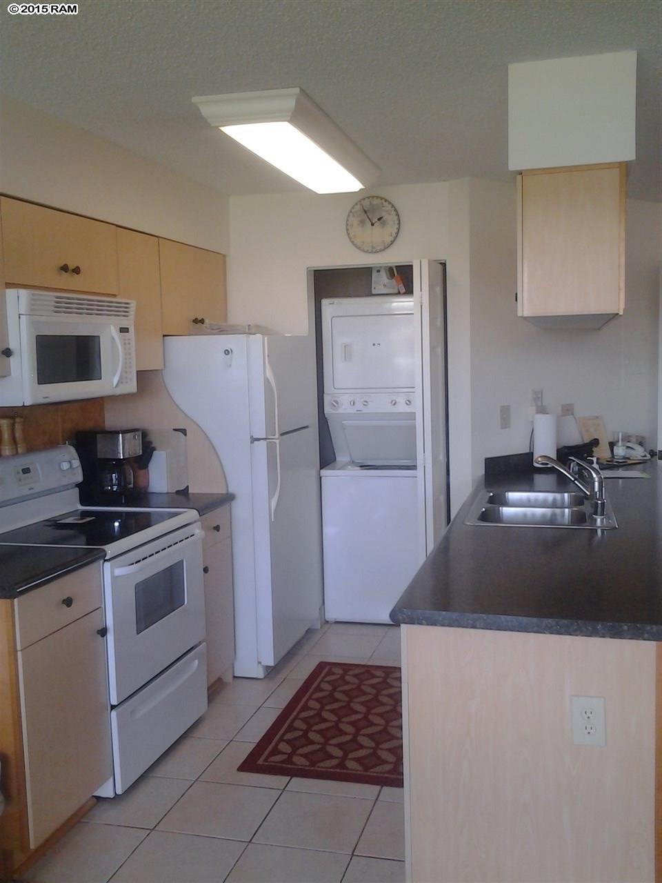 Maui Sunset condo # B403, Kihei, Hawaii - photo 4 of 15