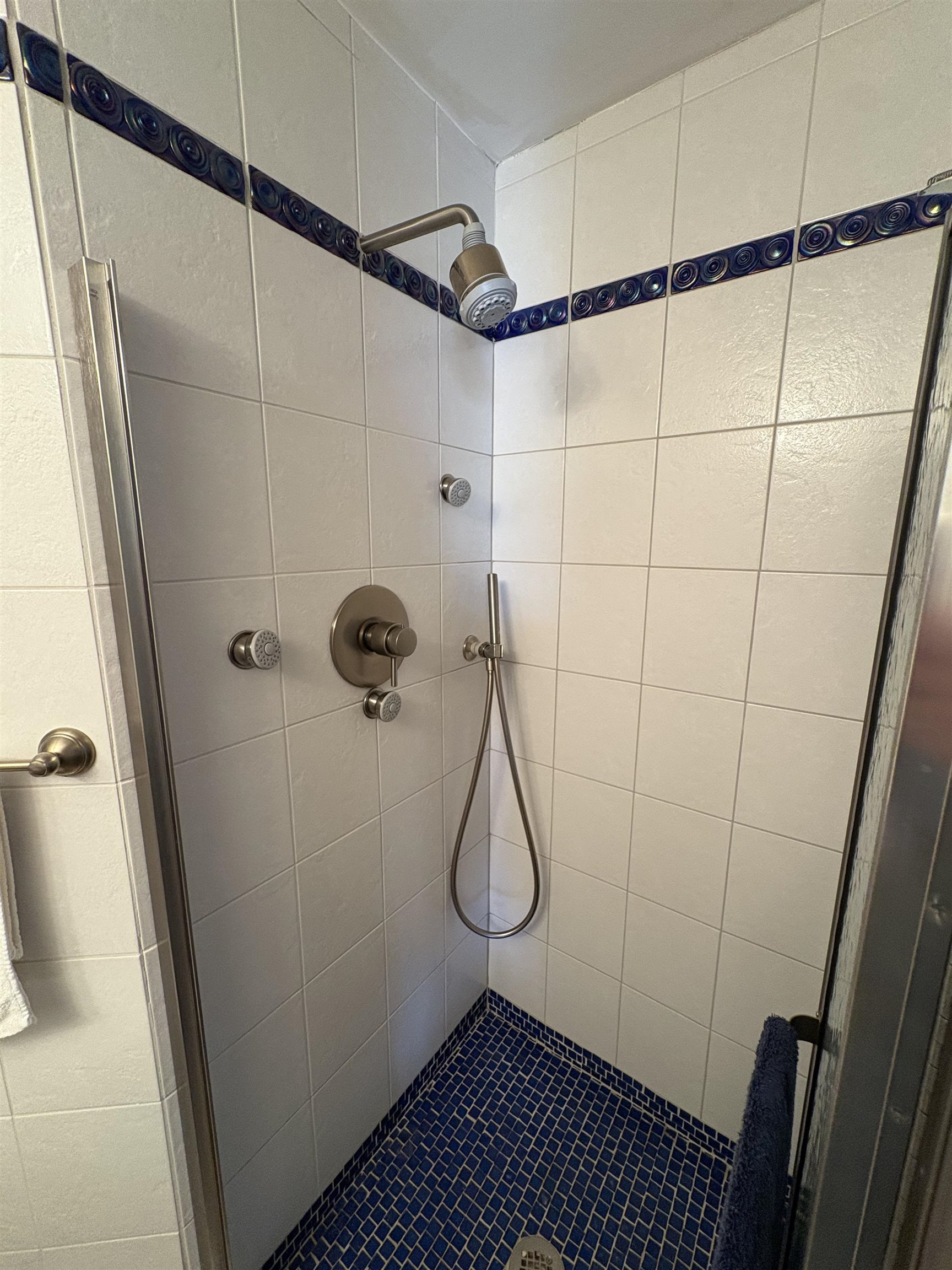 Maui Sunset condo # B411, Kihei, Hawaii - photo 23 of 34