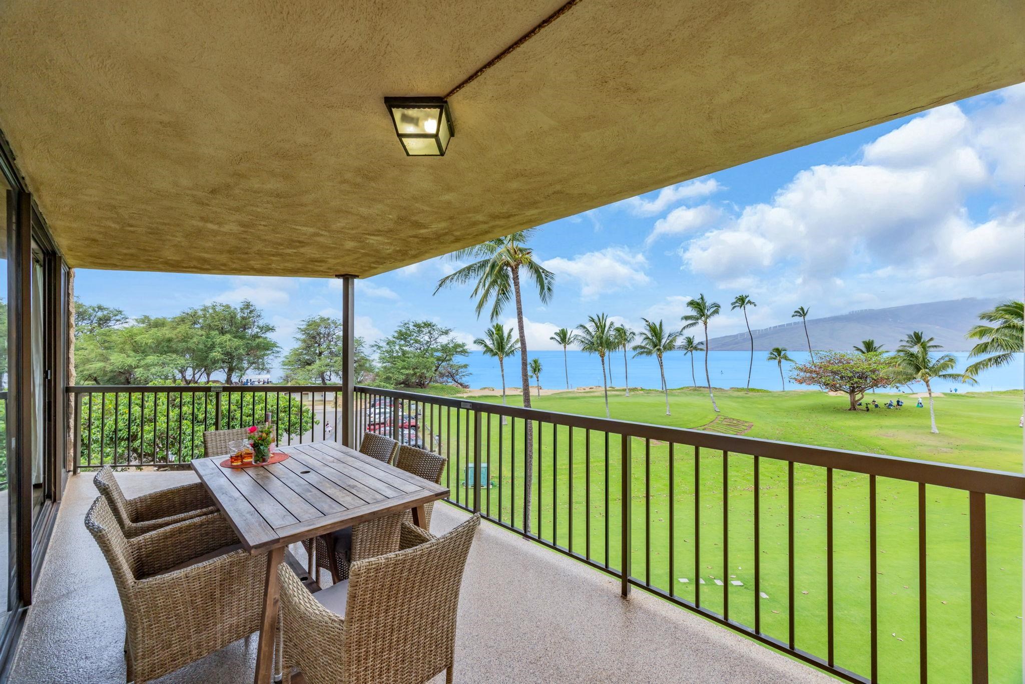Maui Sunset condo # B423, Kihei, Hawaii - photo 10 of 36