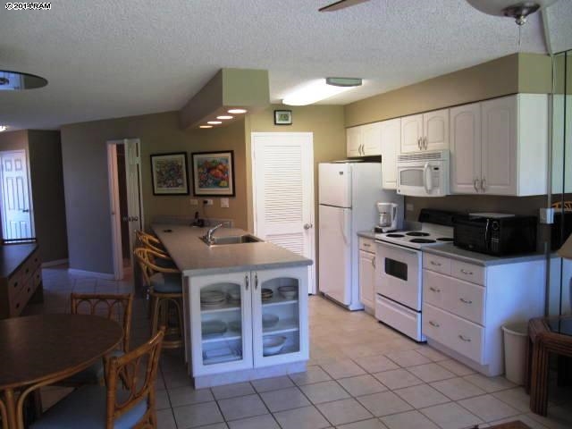 Maui Sunset condo # A102, Kihei, Hawaii - photo 3 of 12