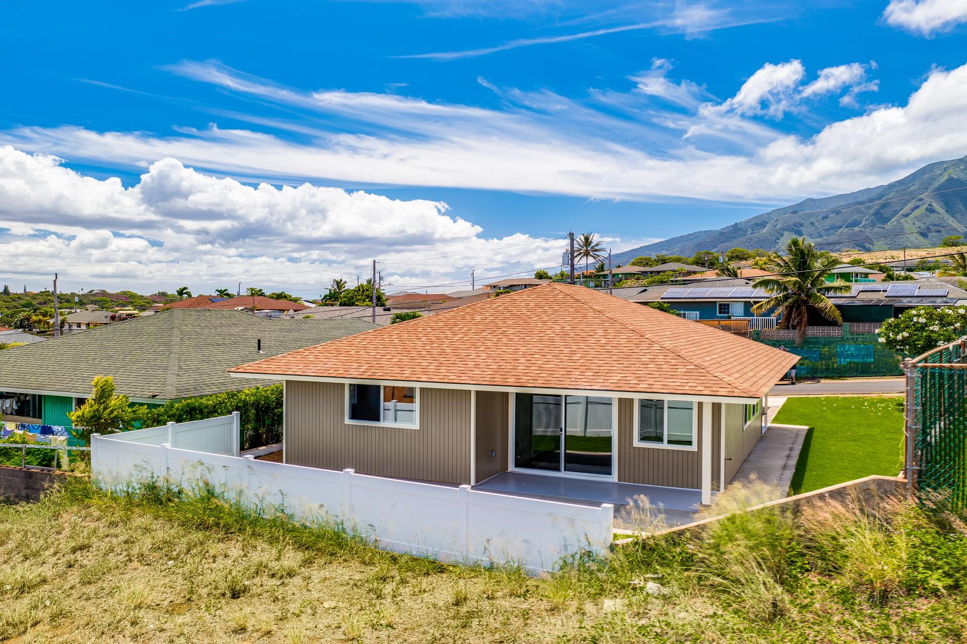 1036  Kuhio Pl , Wailuku home - photo 33 of 45