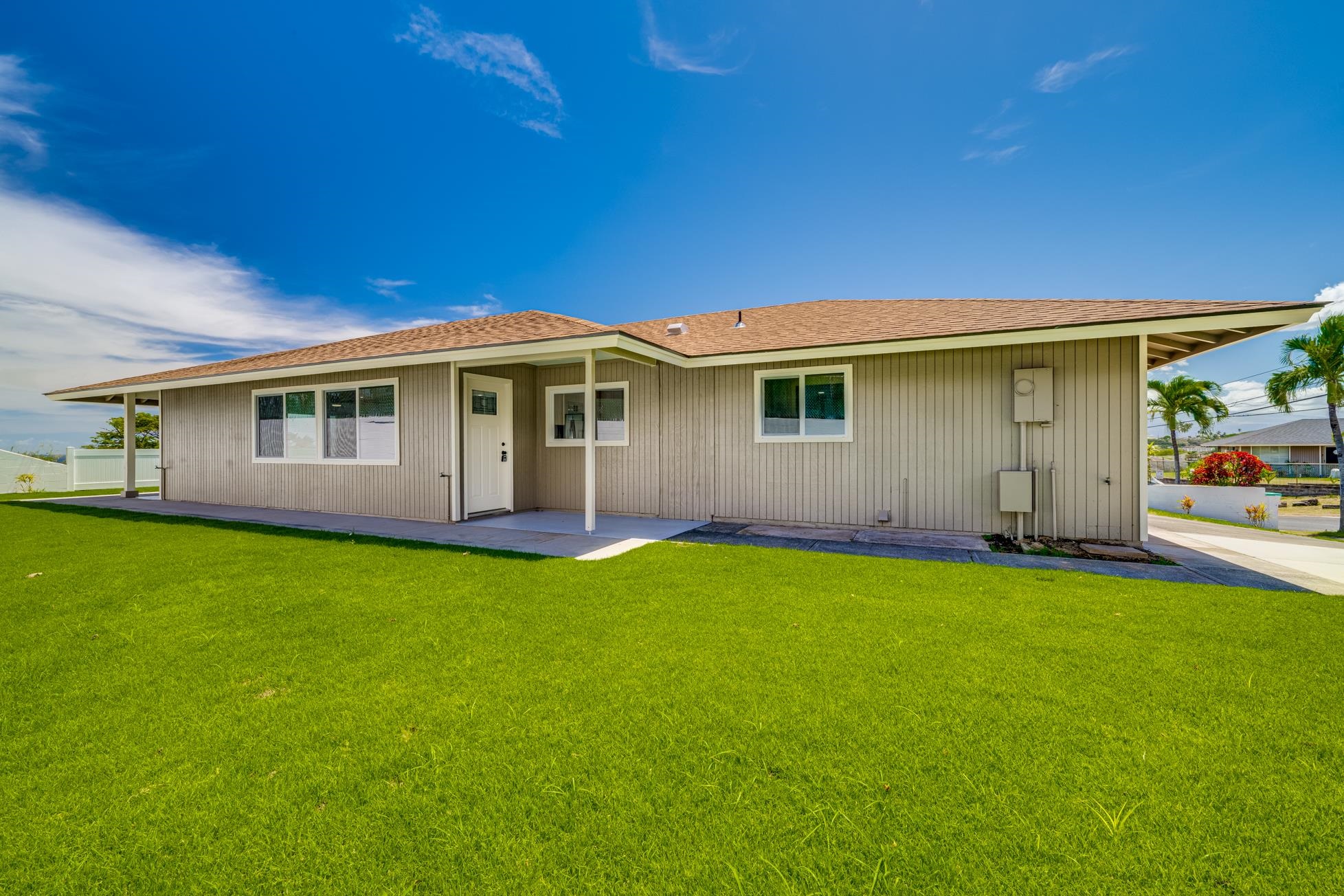 1036  Kuhio Pl , Wailuku home - photo 39 of 45