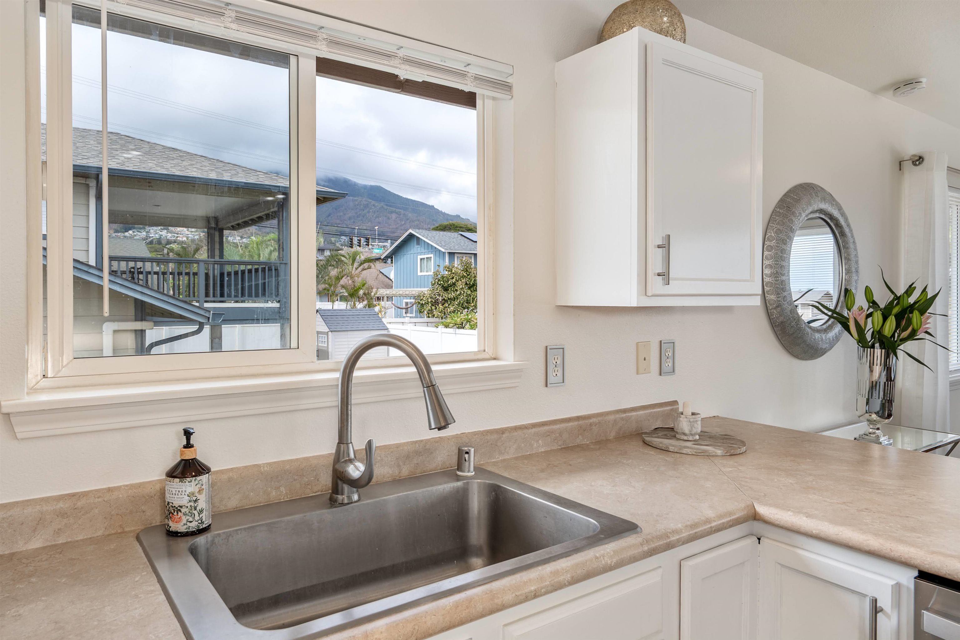 104  Kamahao Cir , Wailuku home - photo 12 of 38