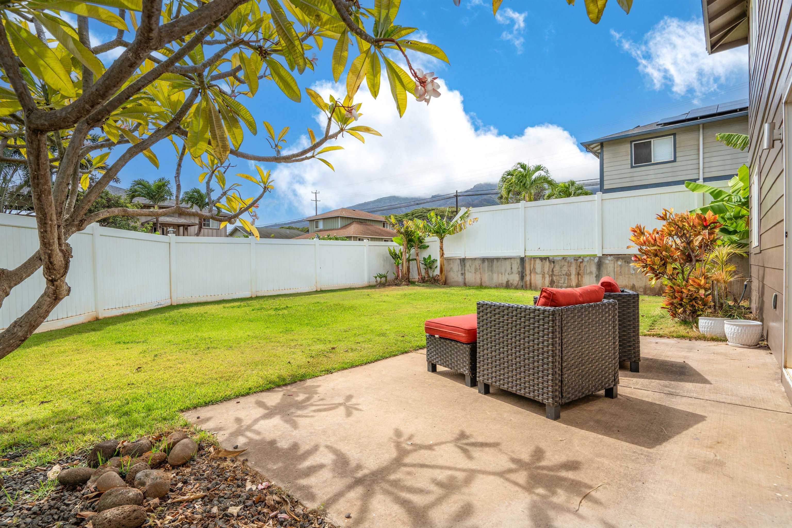 104  Kamahao Cir , Wailuku home - photo 20 of 38