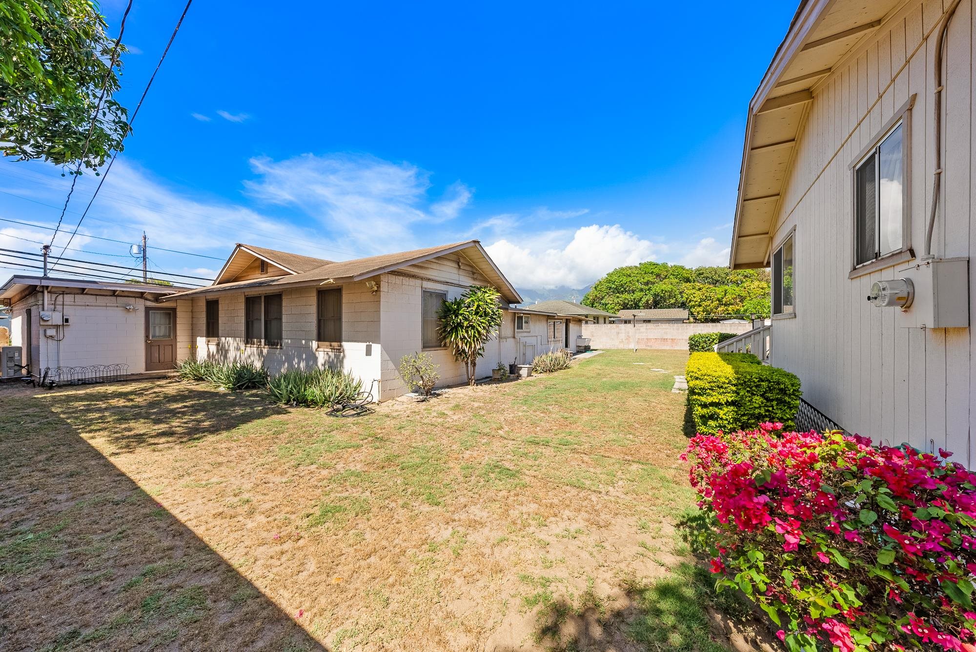 104  Kauai St , Kahului home - photo 2 of 34
