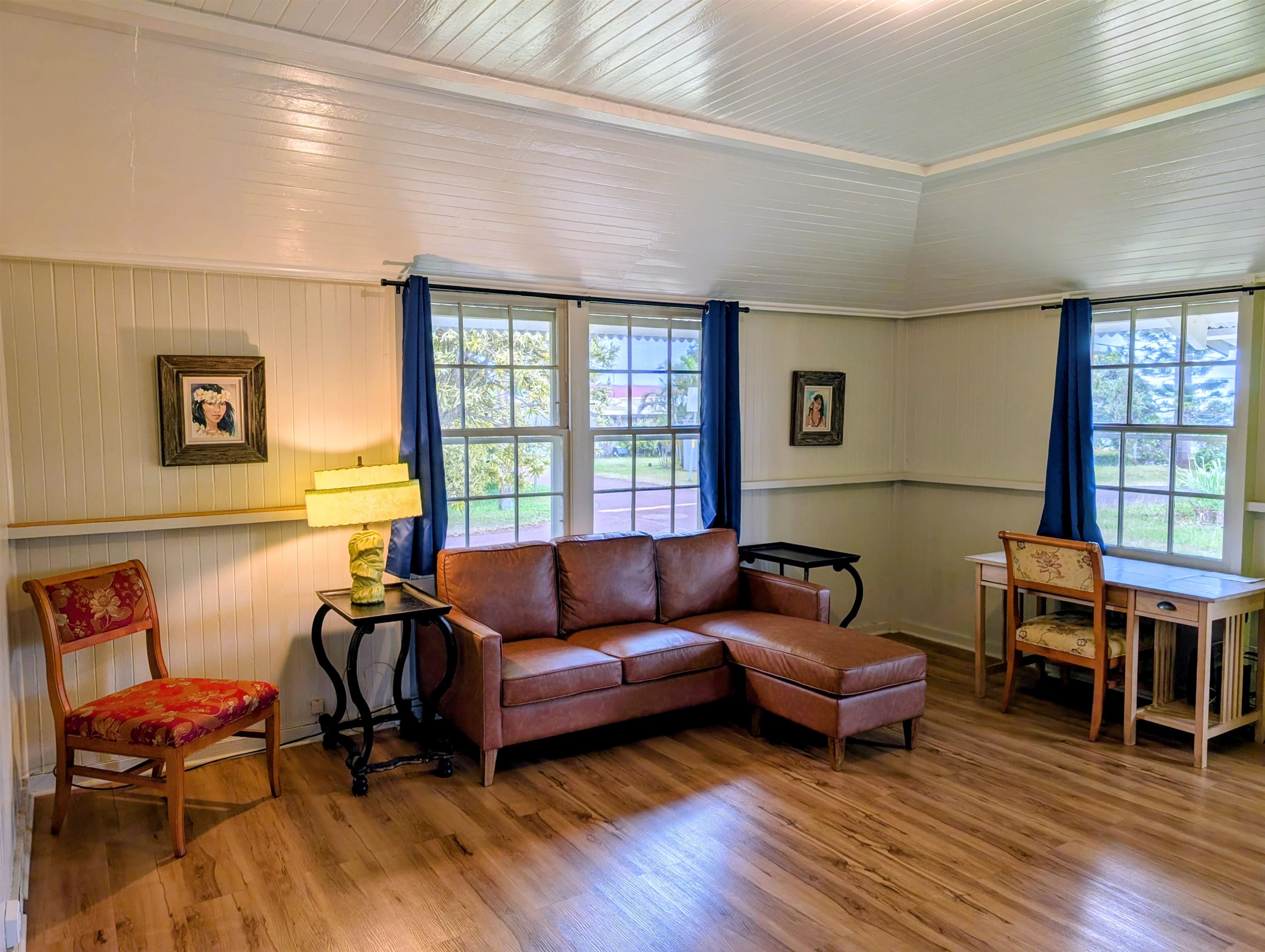 1046  Houston St , Lanai home - photo 2 of 9