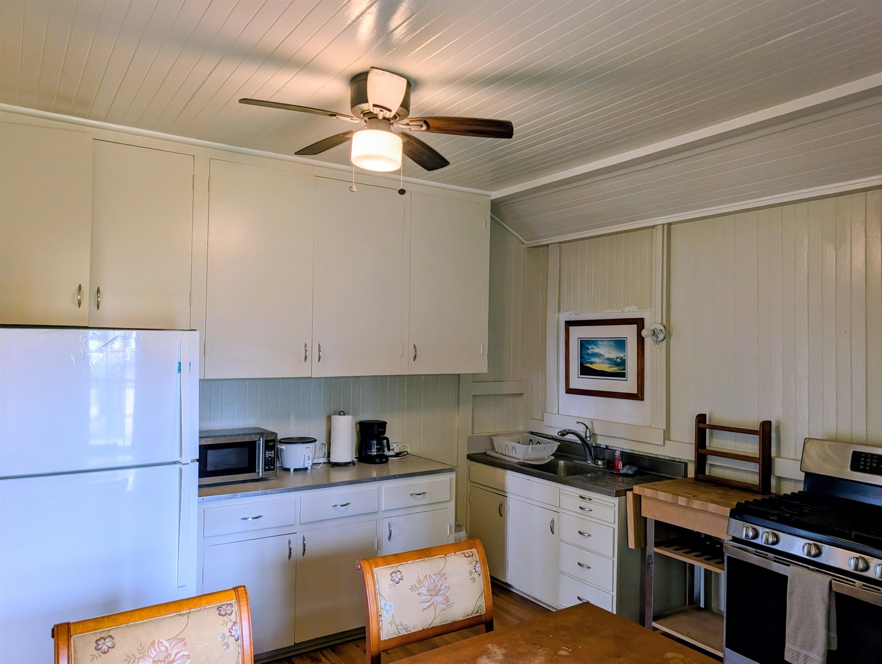 1046  Houston St , Lanai home - photo 6 of 9