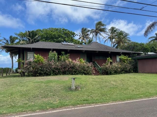 10464  Kamehameha V Hwy Waialua, Molokai home - photo 2 of 10