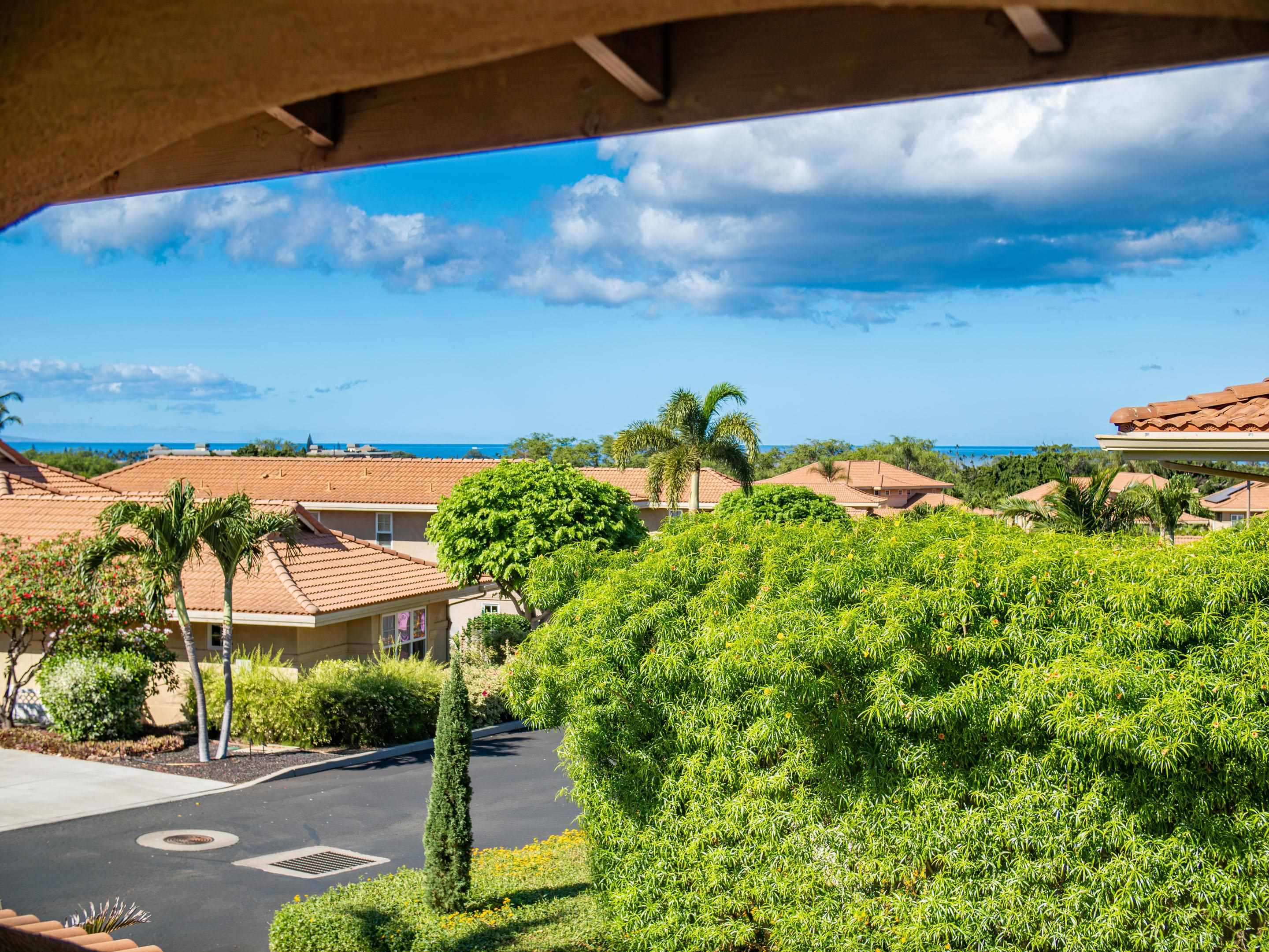 Hokulani Golf Villas condo # 56, Kihei, Hawaii - photo 24 of 35