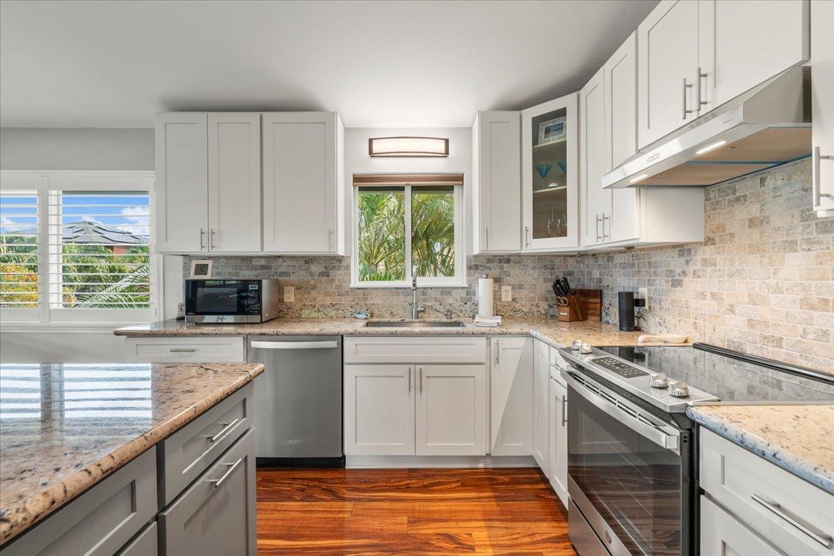 105  Honuhula Pl , Kihei home - photo 10 of 34